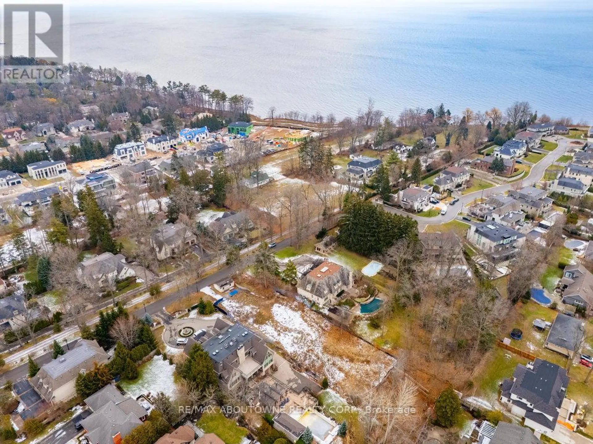 408 LAKESHORE ROAD W - Image 9