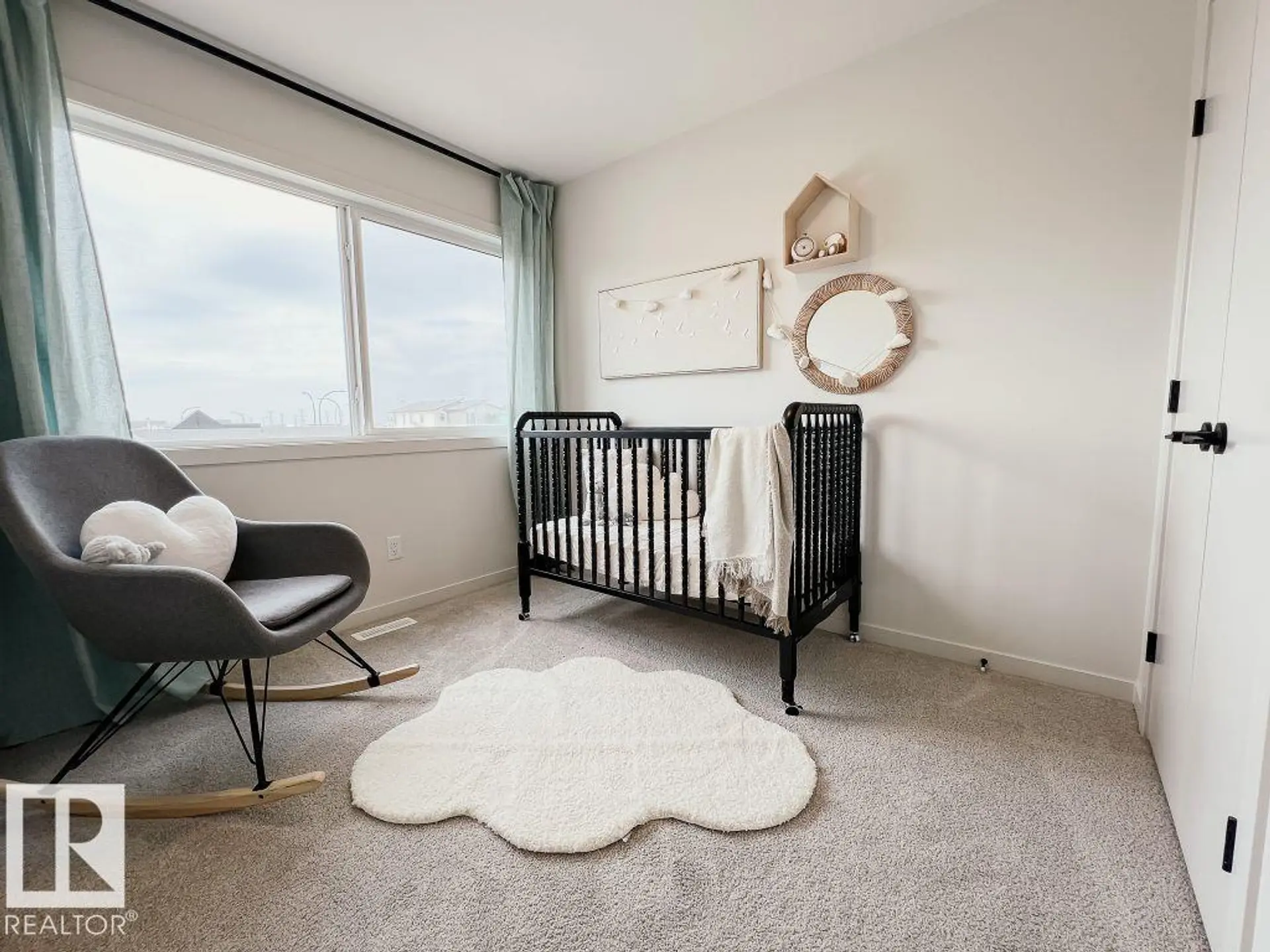 8128 228 ST NW - Image 10