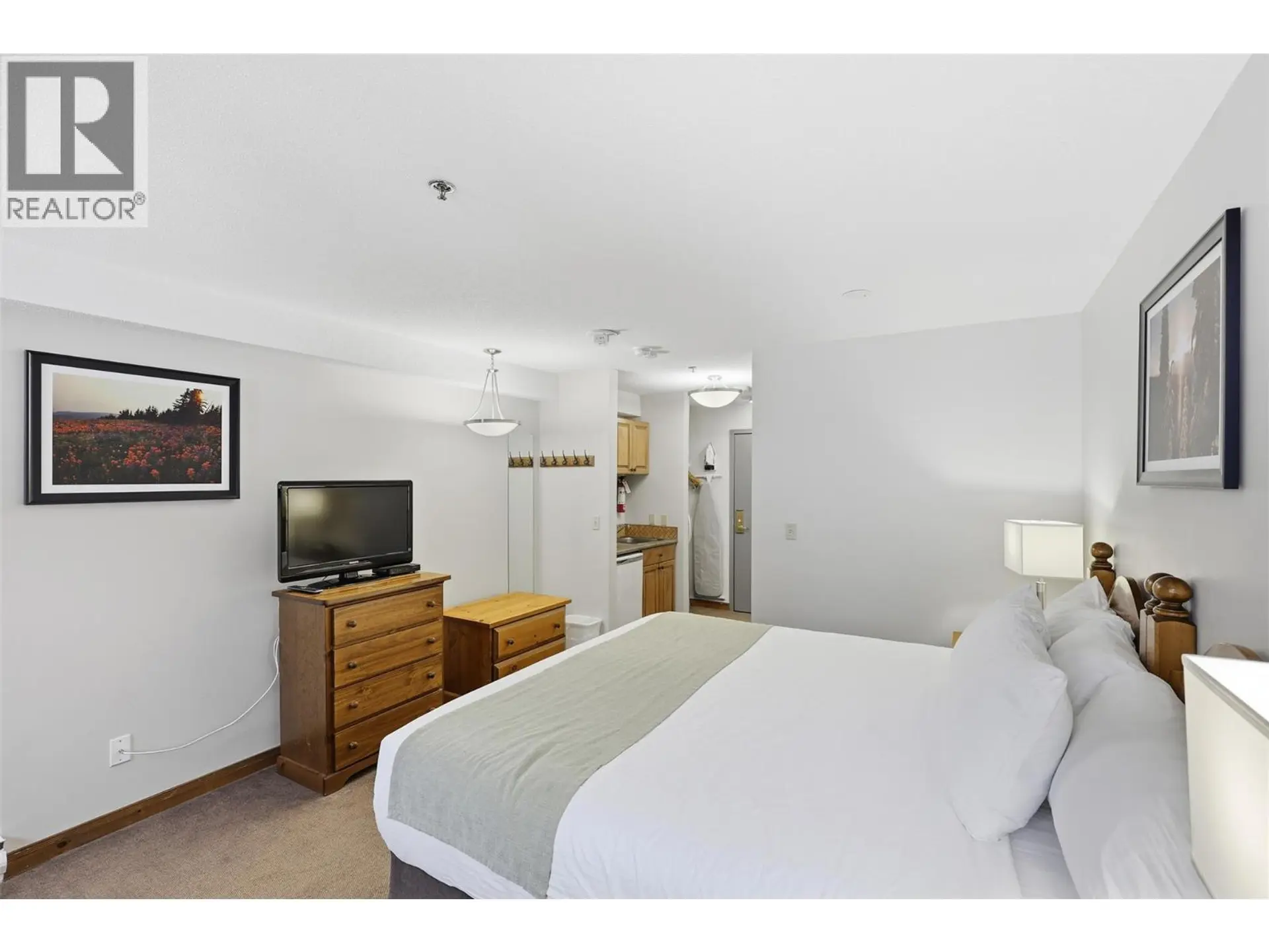 Property at #204 3160 CREEKSIDE WAY, Sun Peaks, BC