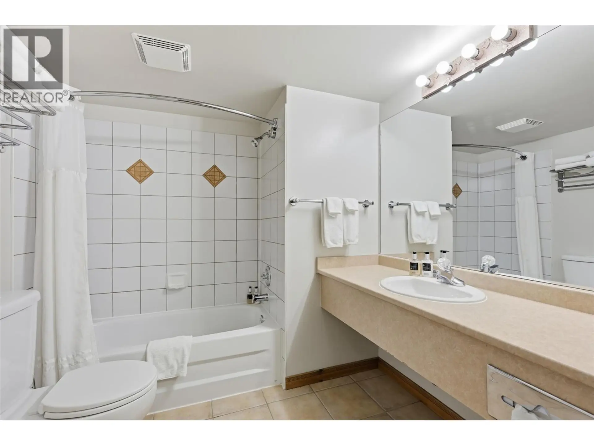 Property at #204 3160 CREEKSIDE WAY, Sun Peaks, BC