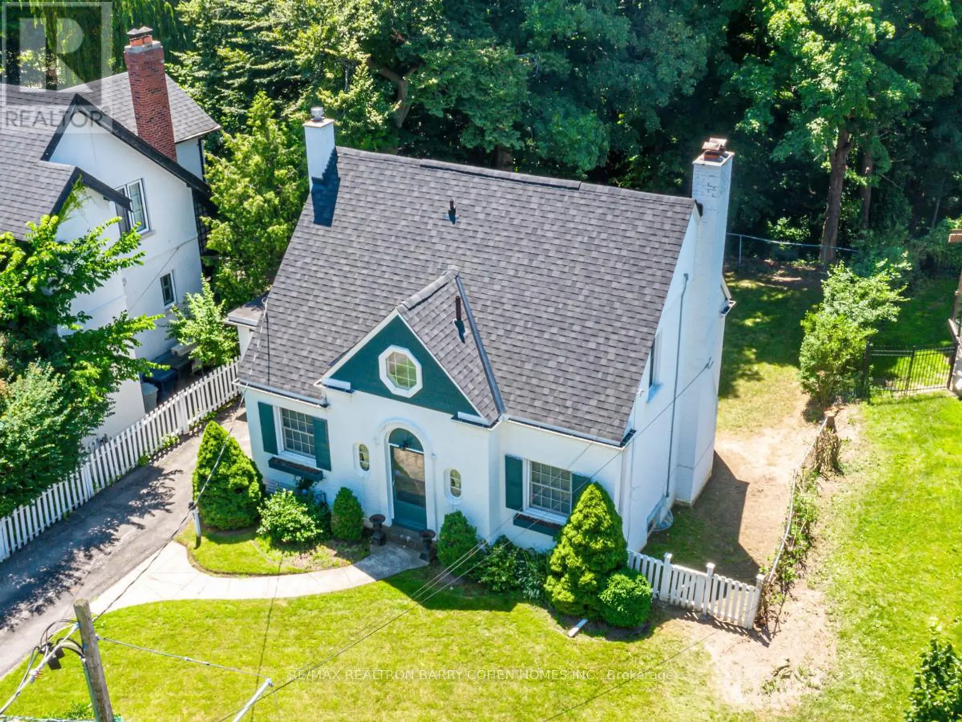 61 HIGHLAND CRESCENT - Image 3