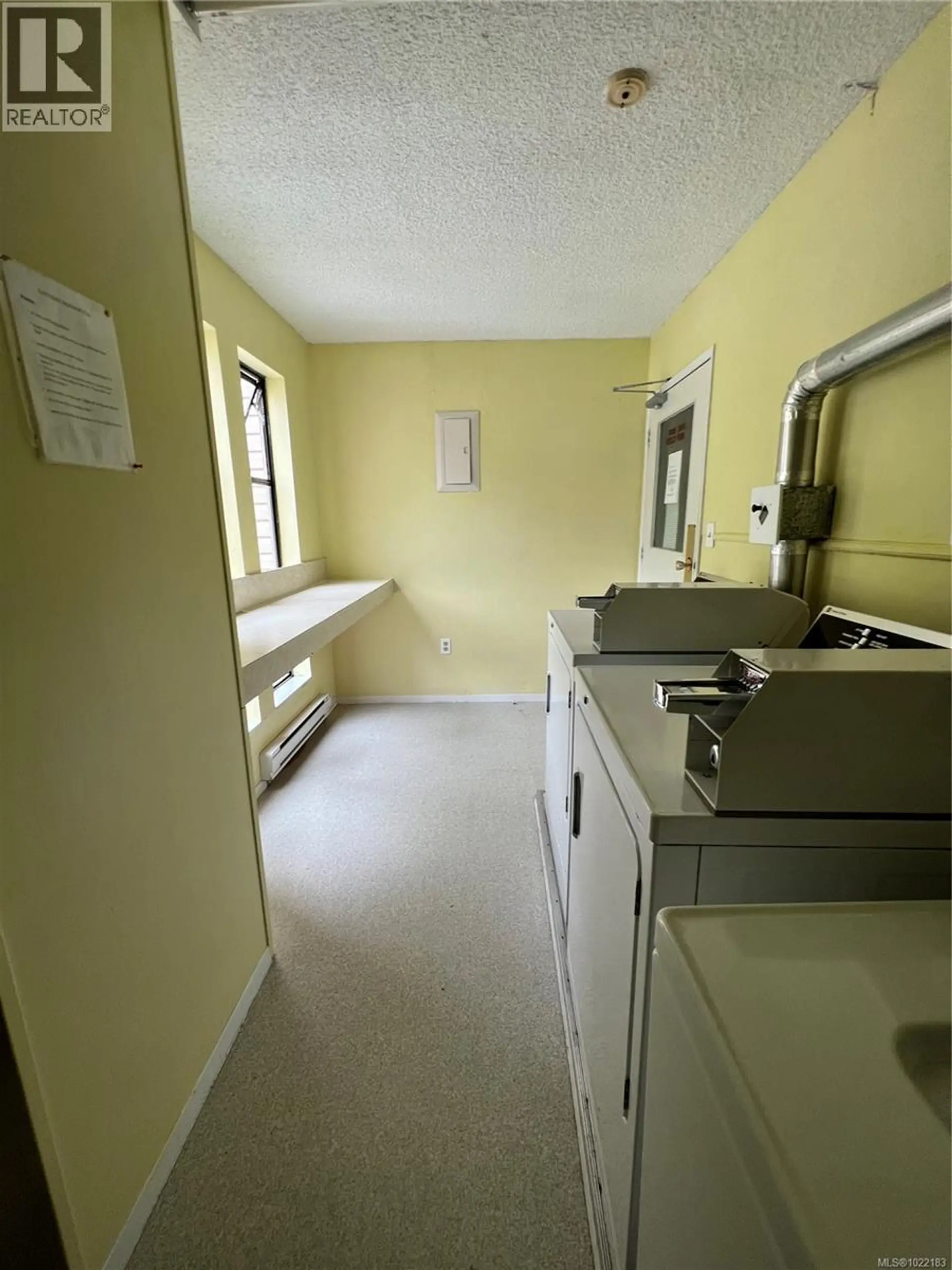 Property at #202 651 MAQUINNA DR N, Tahsis, BC