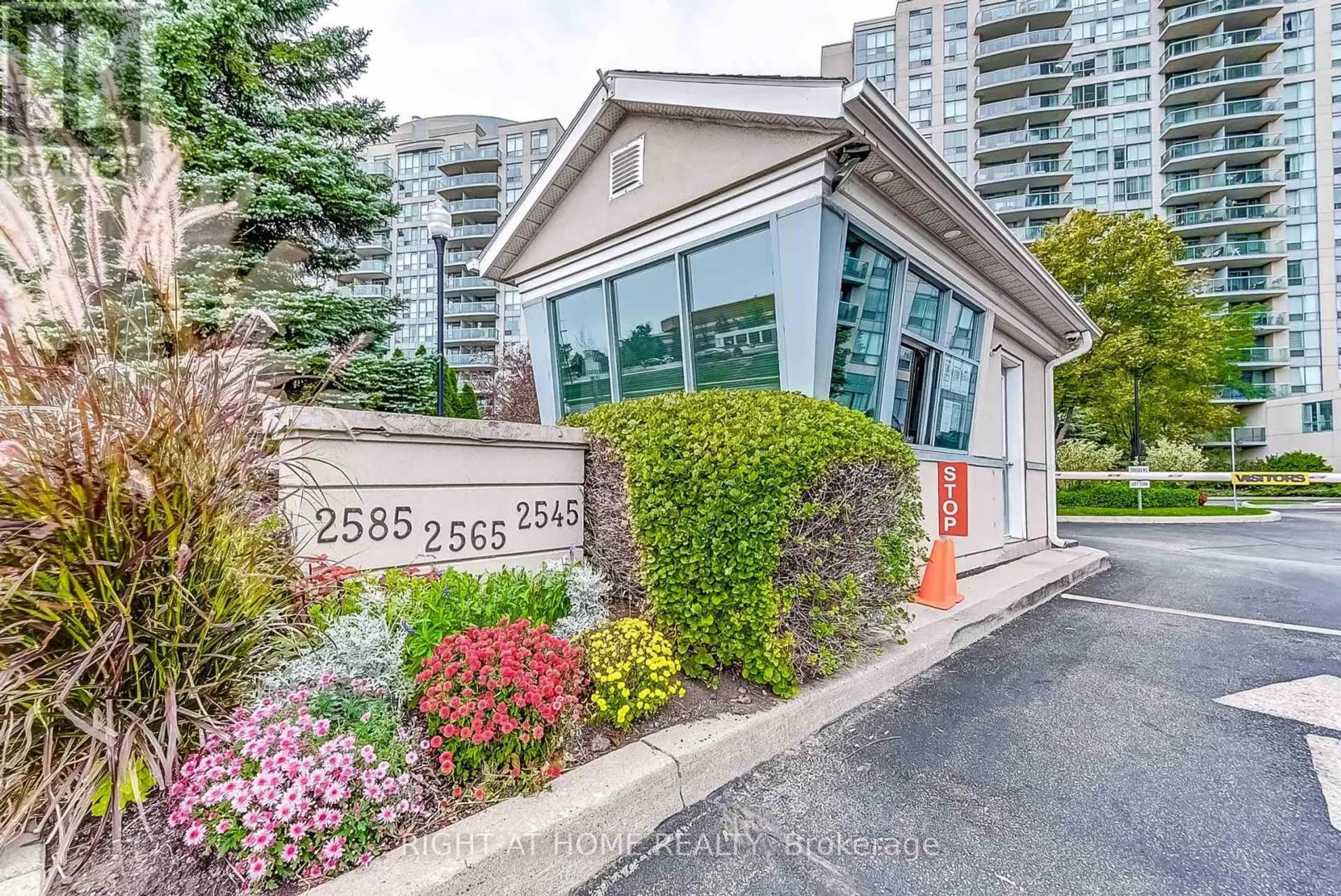 #508 2565 ERIN CENTRE BOULEVARD - Image 13