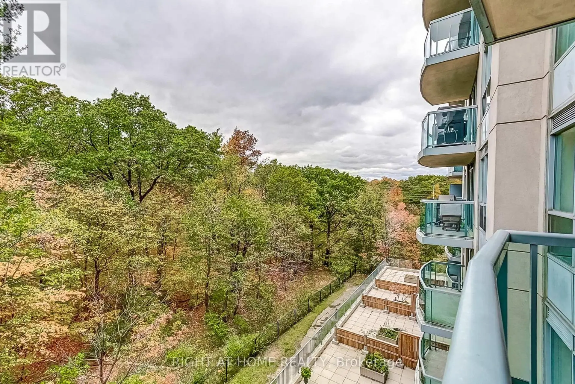 #508 2565 ERIN CENTRE BOULEVARD - Image 8