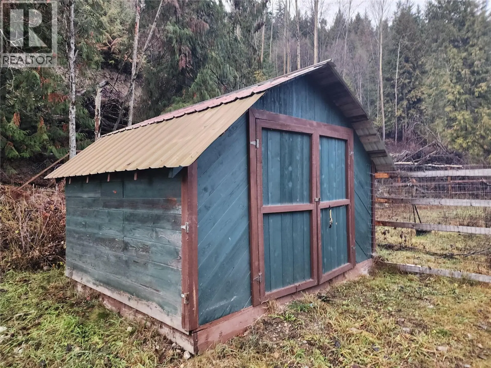 Property at 1531 MOUNTAIN RIDGE ROAD, Pass Creek, BC