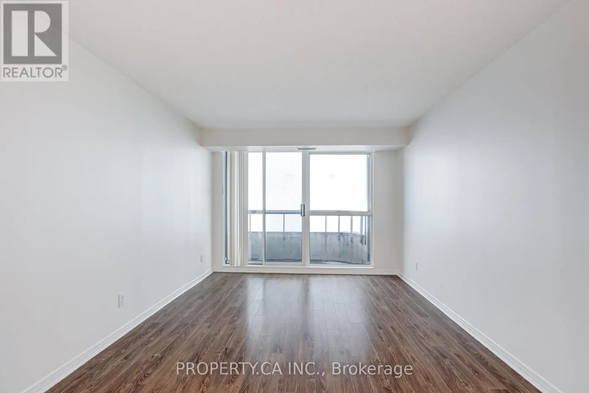 #2309 8 HILLCREST AVENUE - Image 8