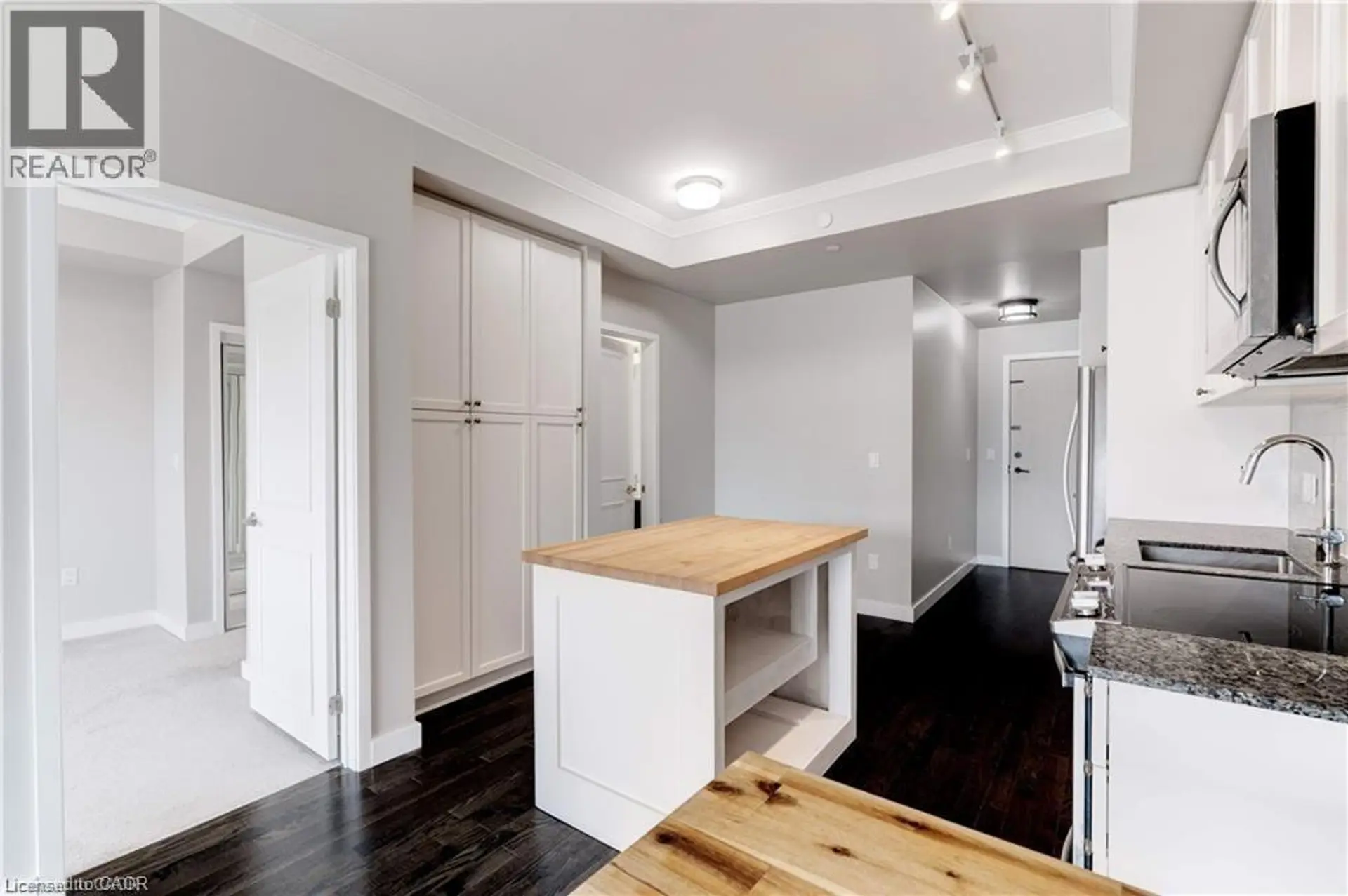 #119 168 SABINA DRIVE - Image 7