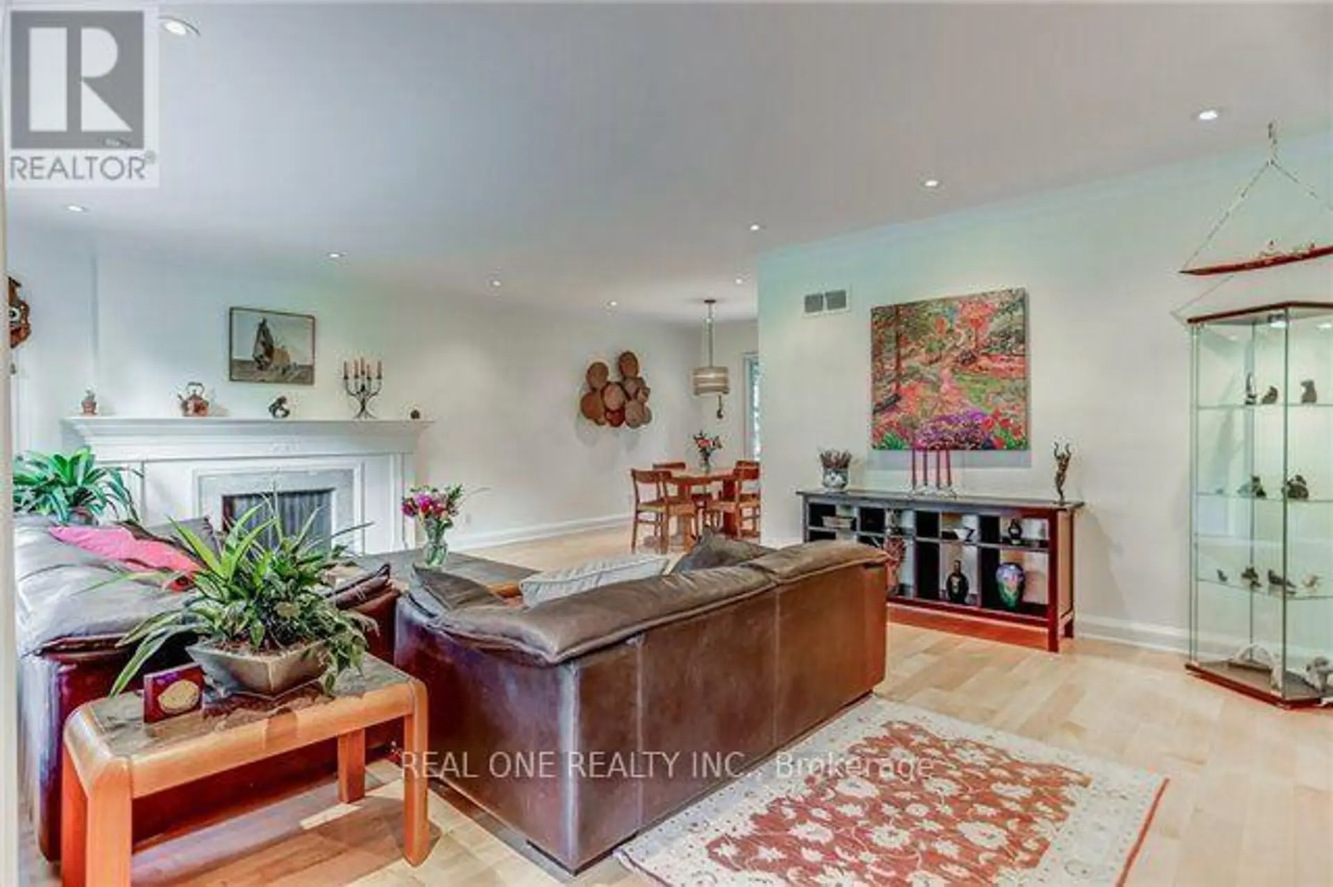1268 LORNE PARK ROAD - Image 4
