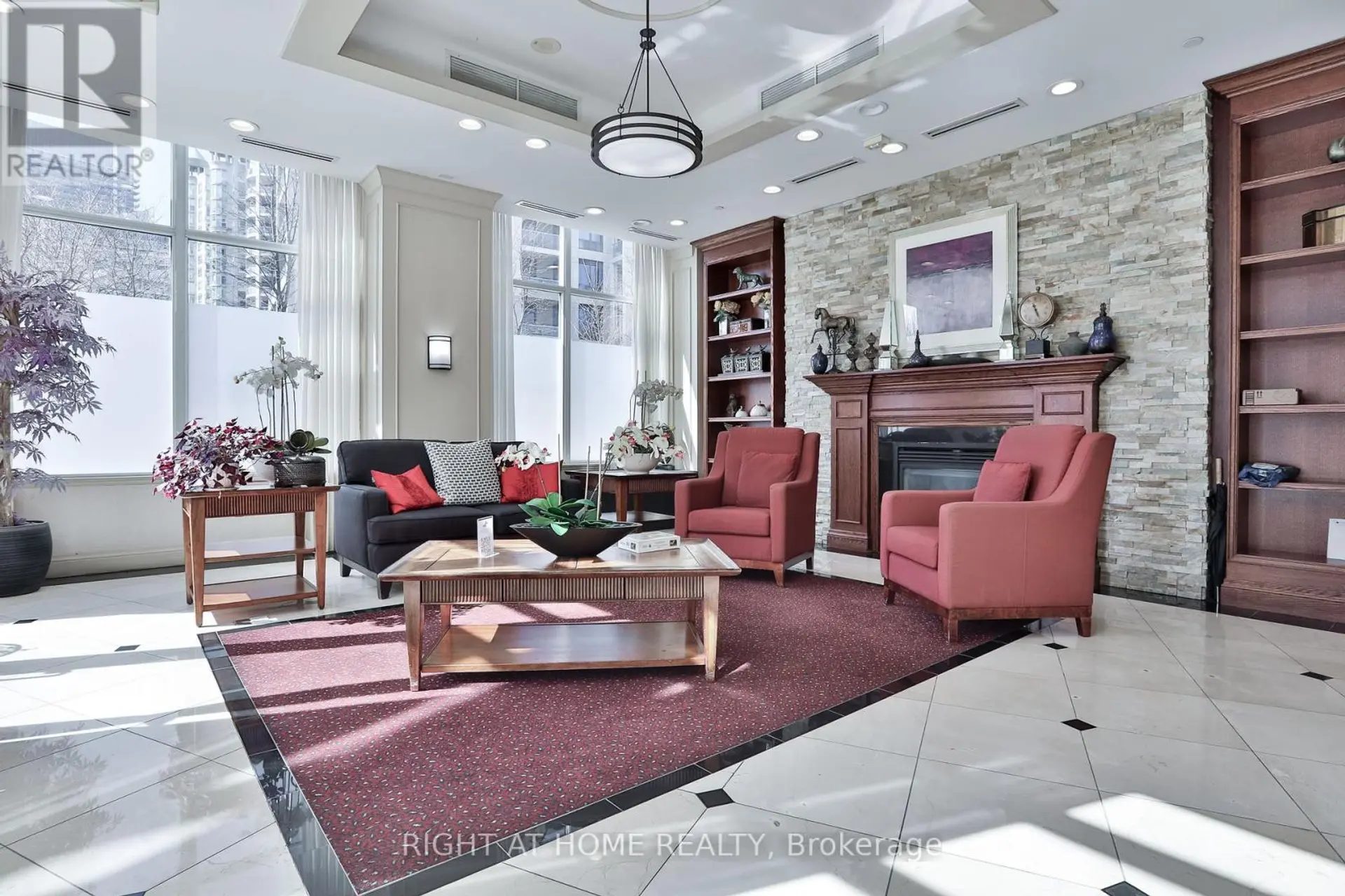 #707 3 MARINE PARADE DRIVE - Image 12