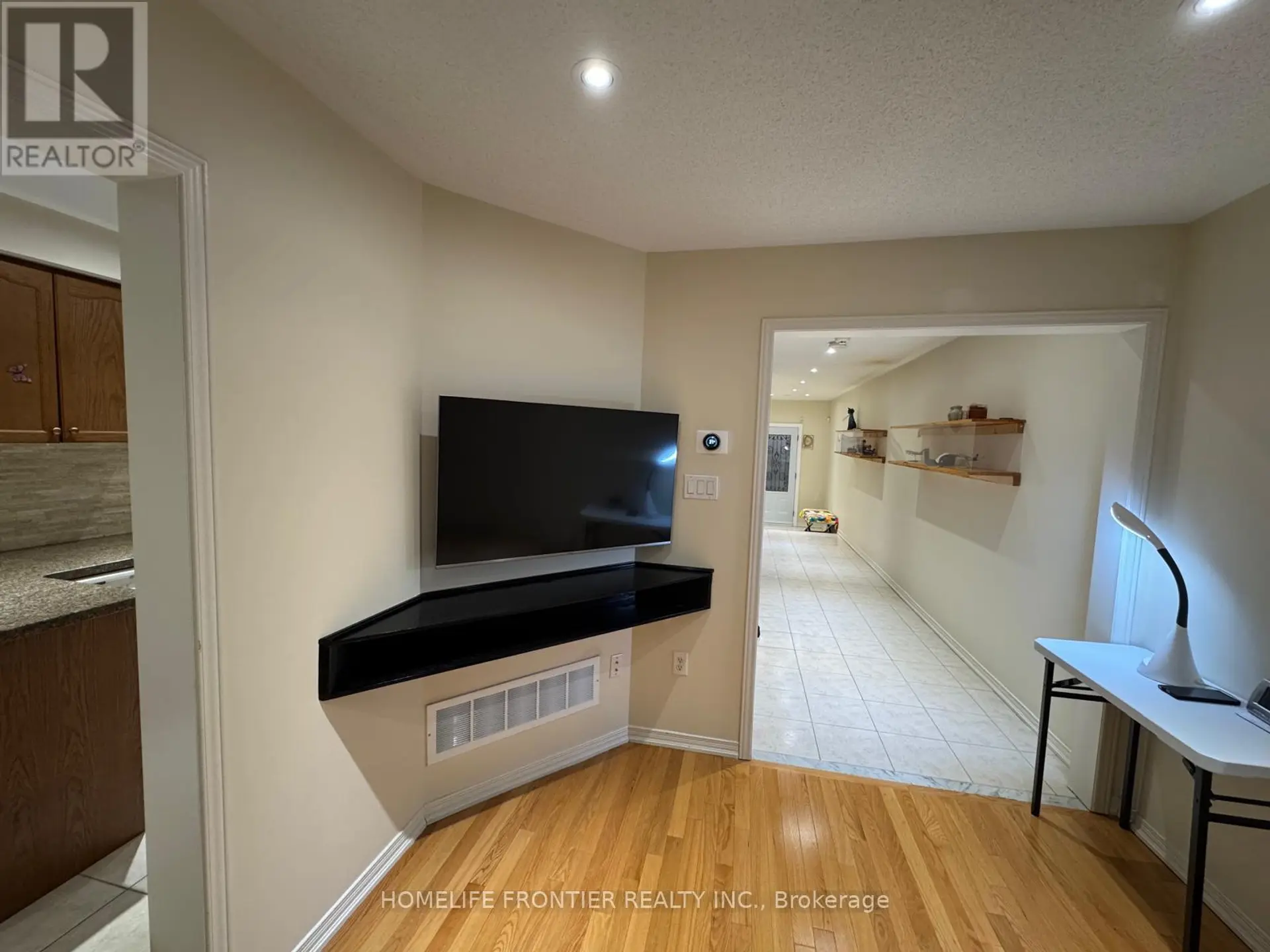 14 BARR CRESCENT - Image 2
