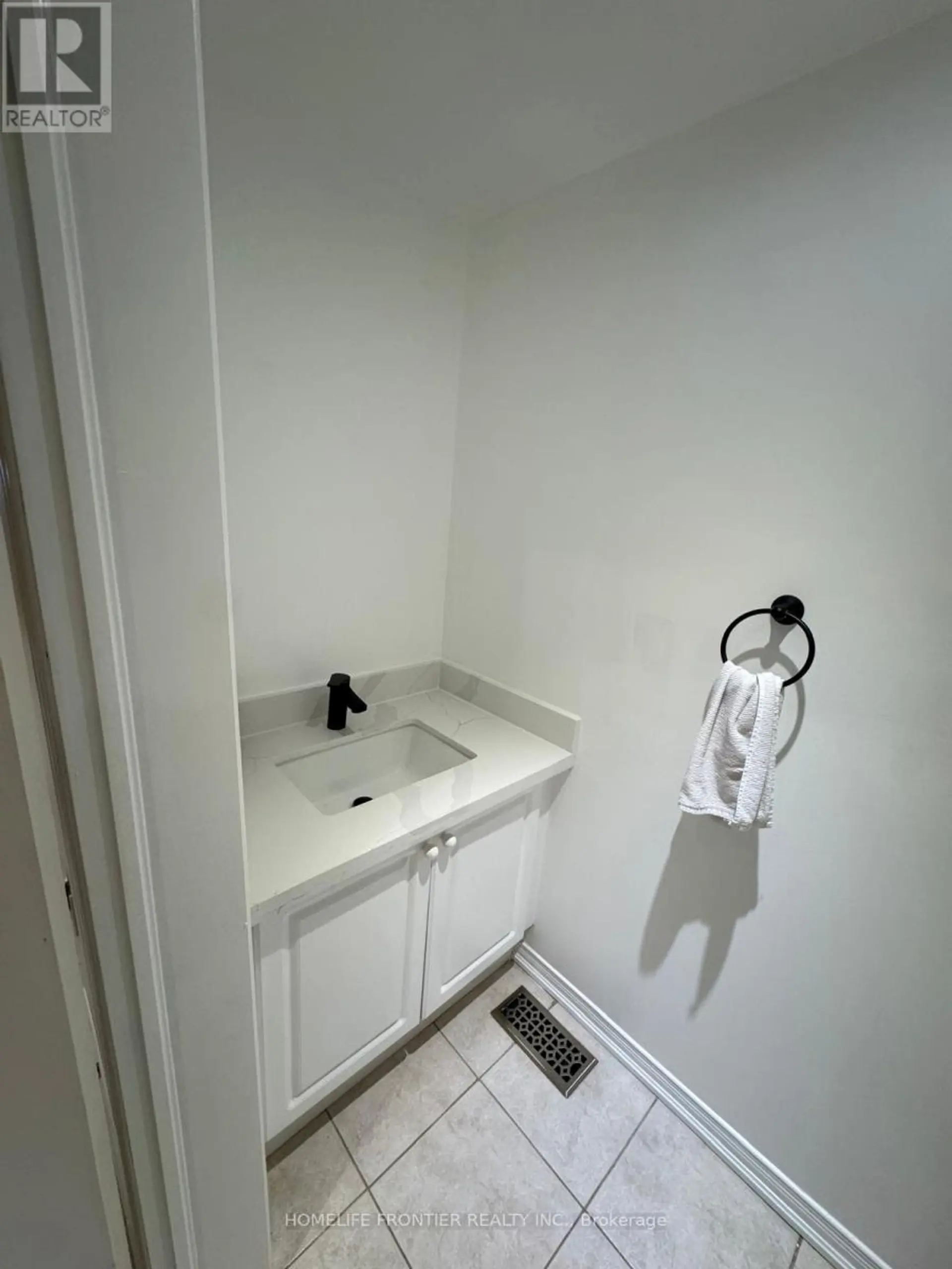 14 BARR CRESCENT - Image 7
