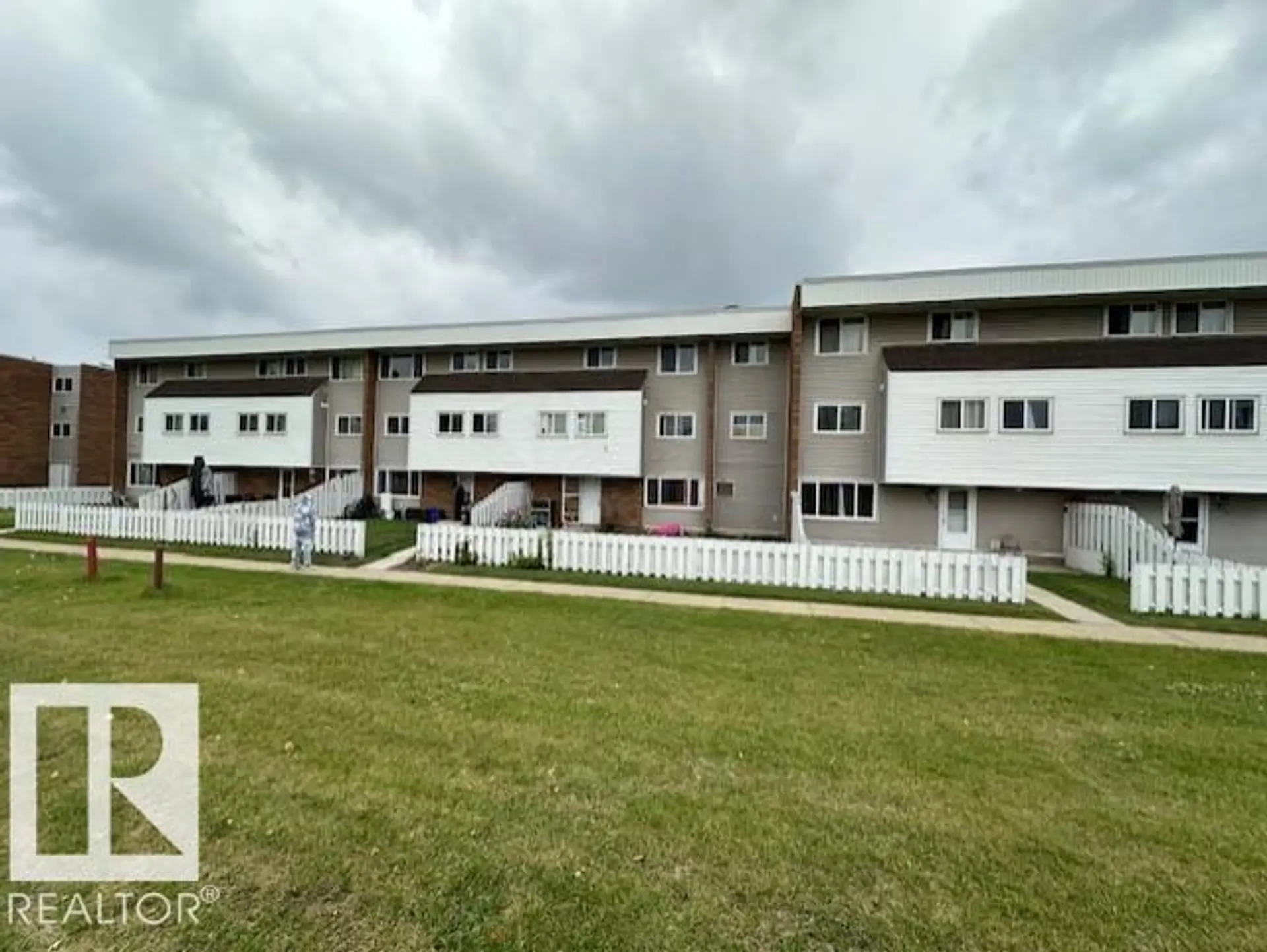 #313 2908 116A AV NW - Image 15