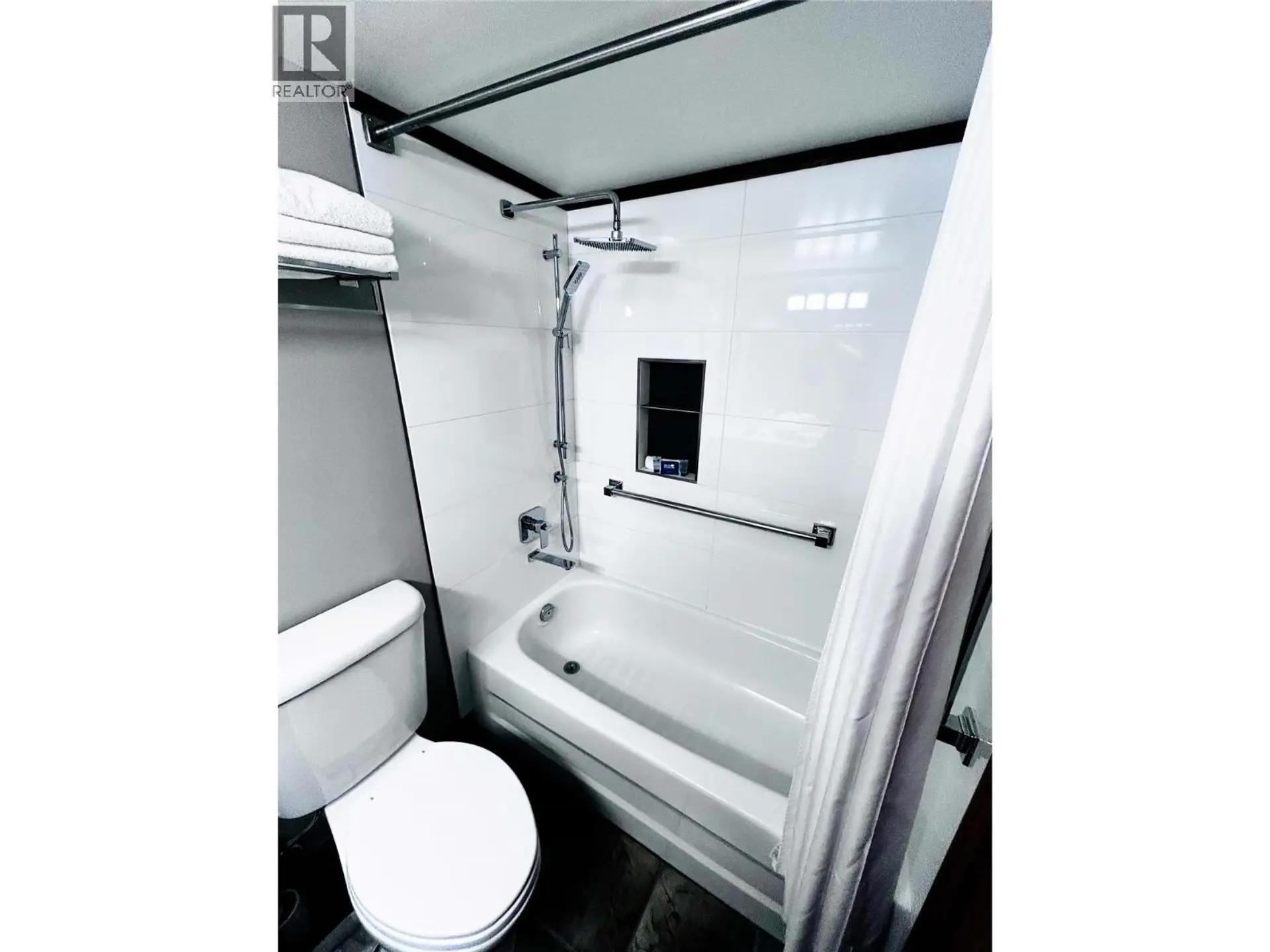 Property at #306 3220 VILLAGE WAY, Sun Peaks, BC