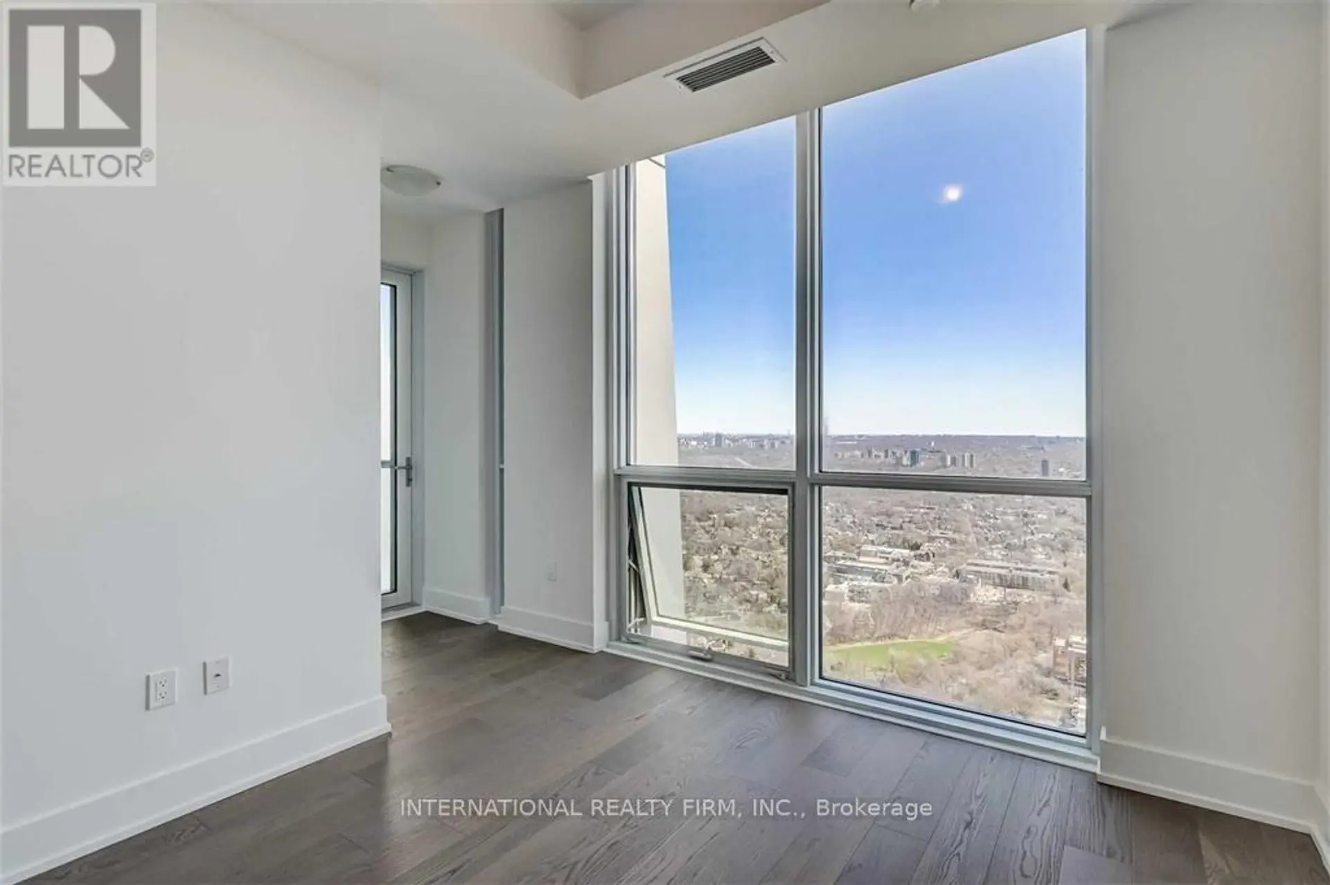 #5409 1 YORKVILLE AVENUE - Image 10