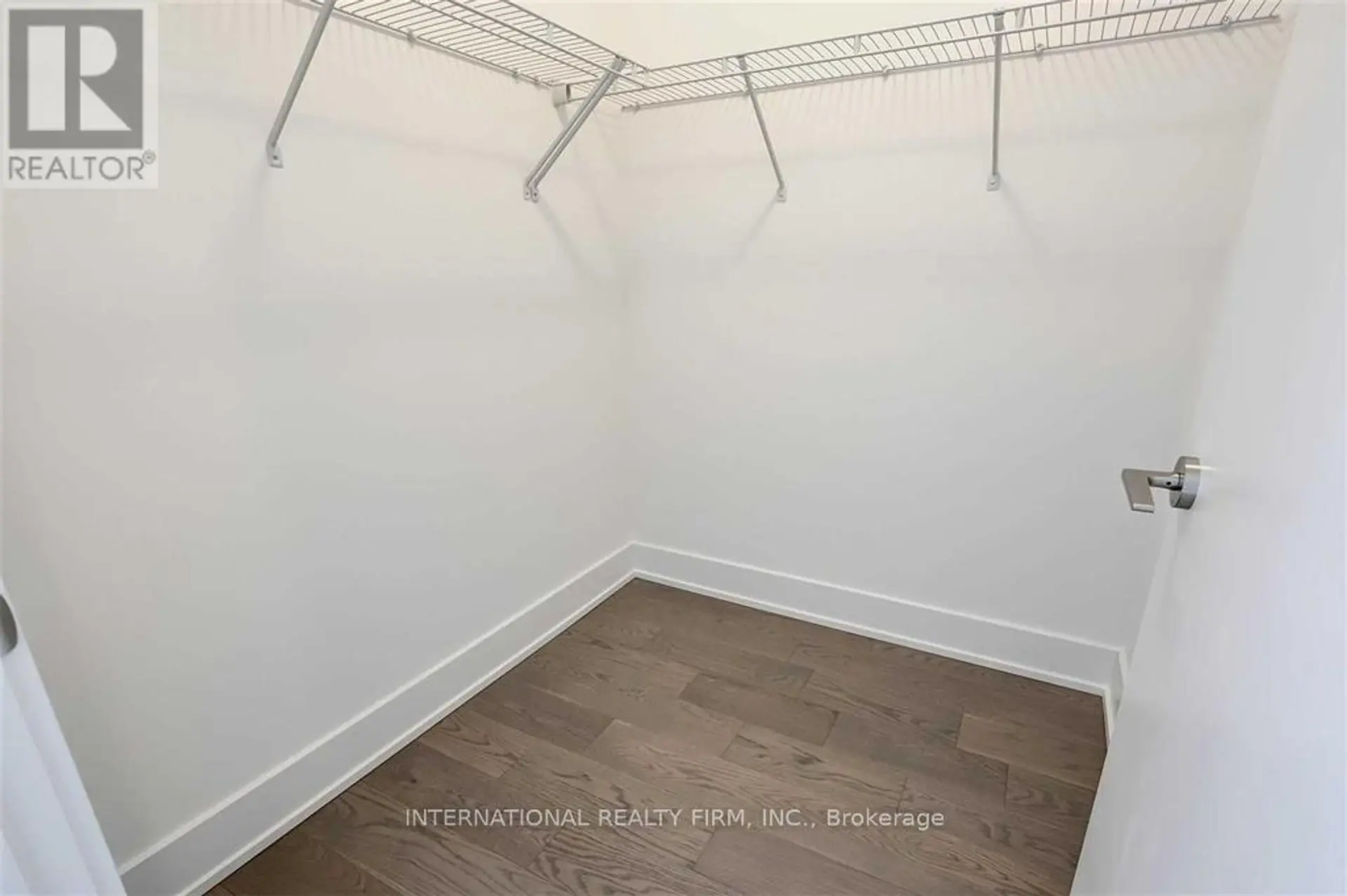 #5409 1 YORKVILLE AVENUE - Image 13