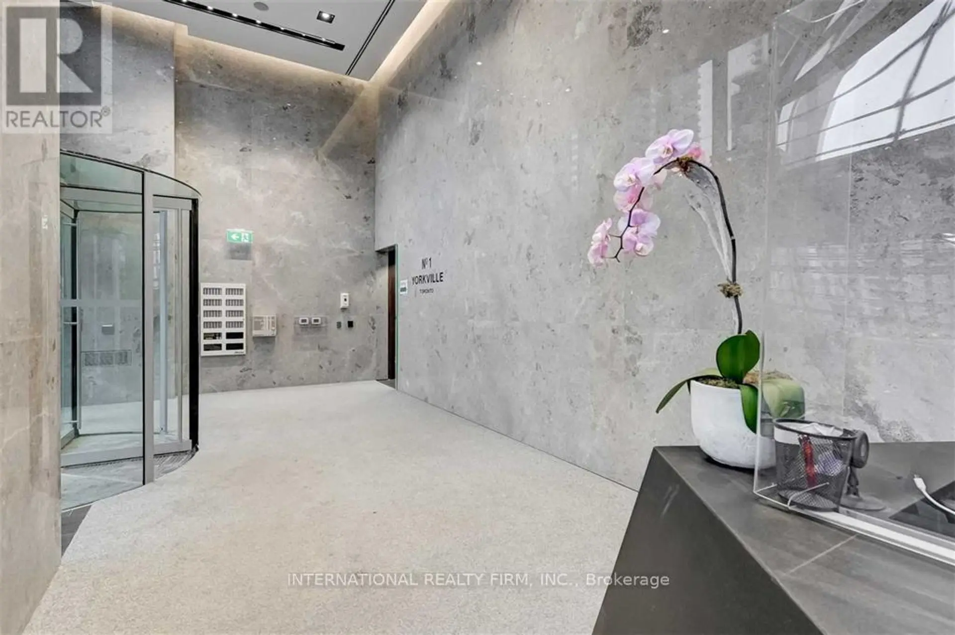 #5409 1 YORKVILLE AVENUE - Image 16