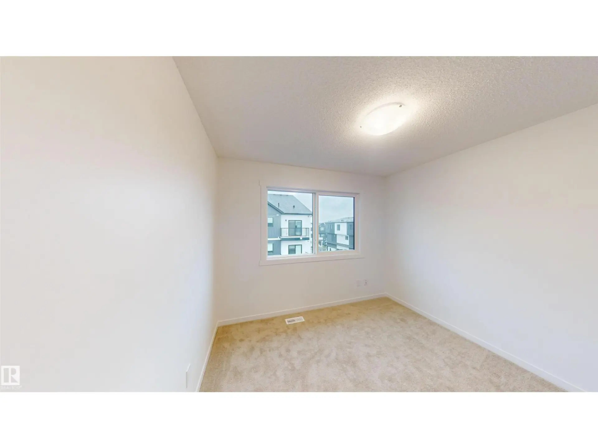 #6 29 Airport RD NW - Image 12