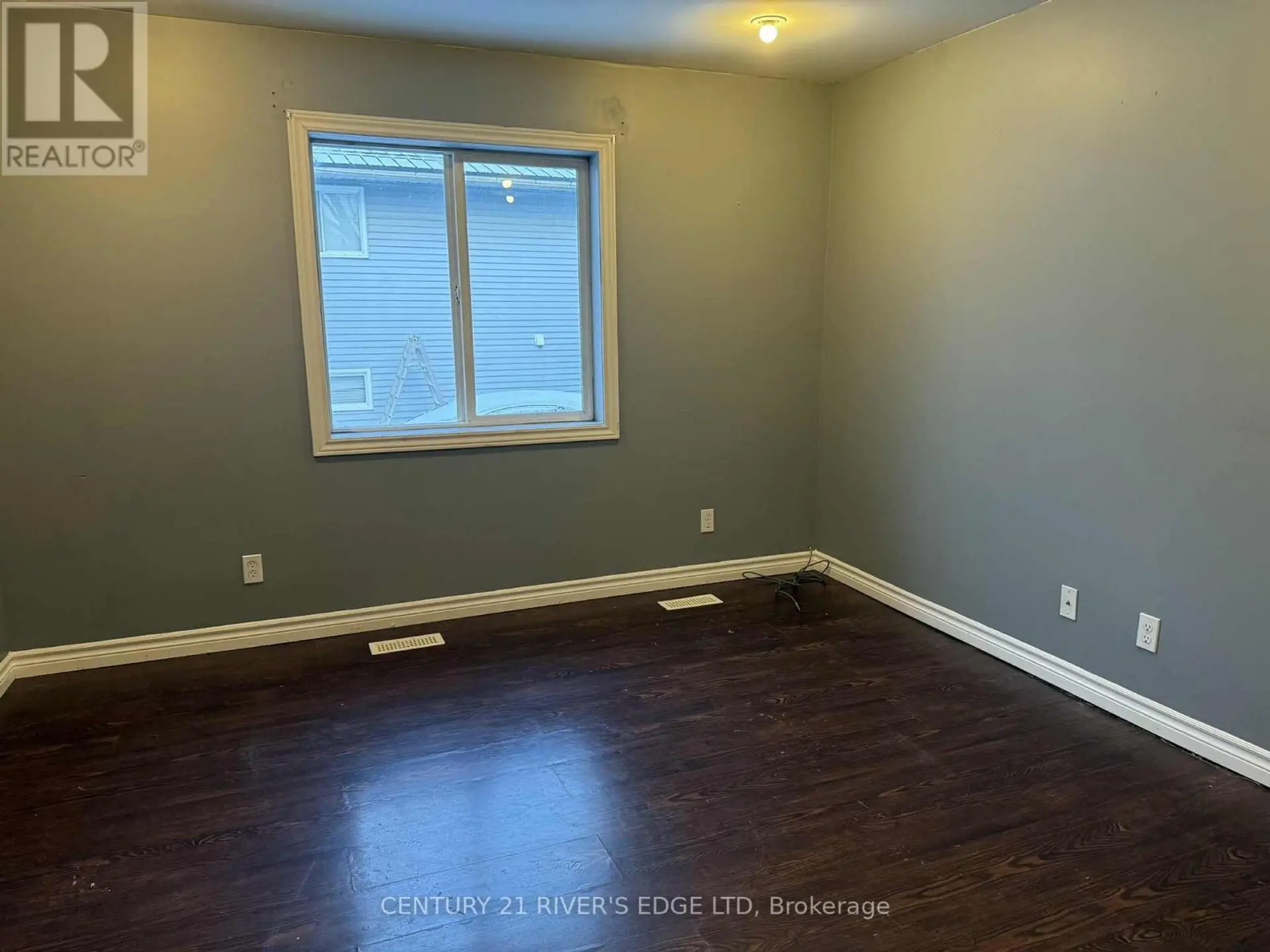 101 SCHOFIELD AVENUE - Image 4