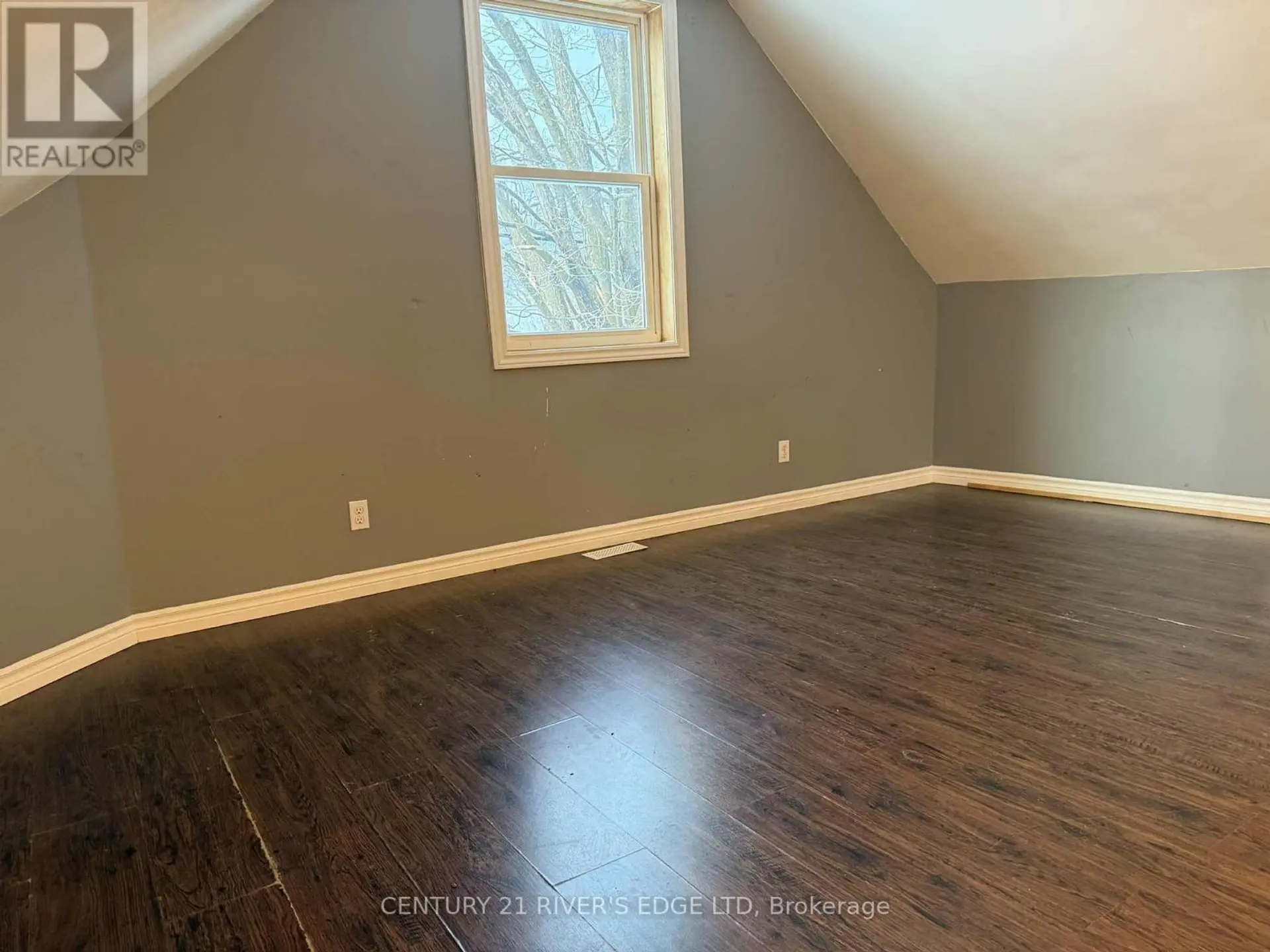 101 SCHOFIELD AVENUE - Image 9