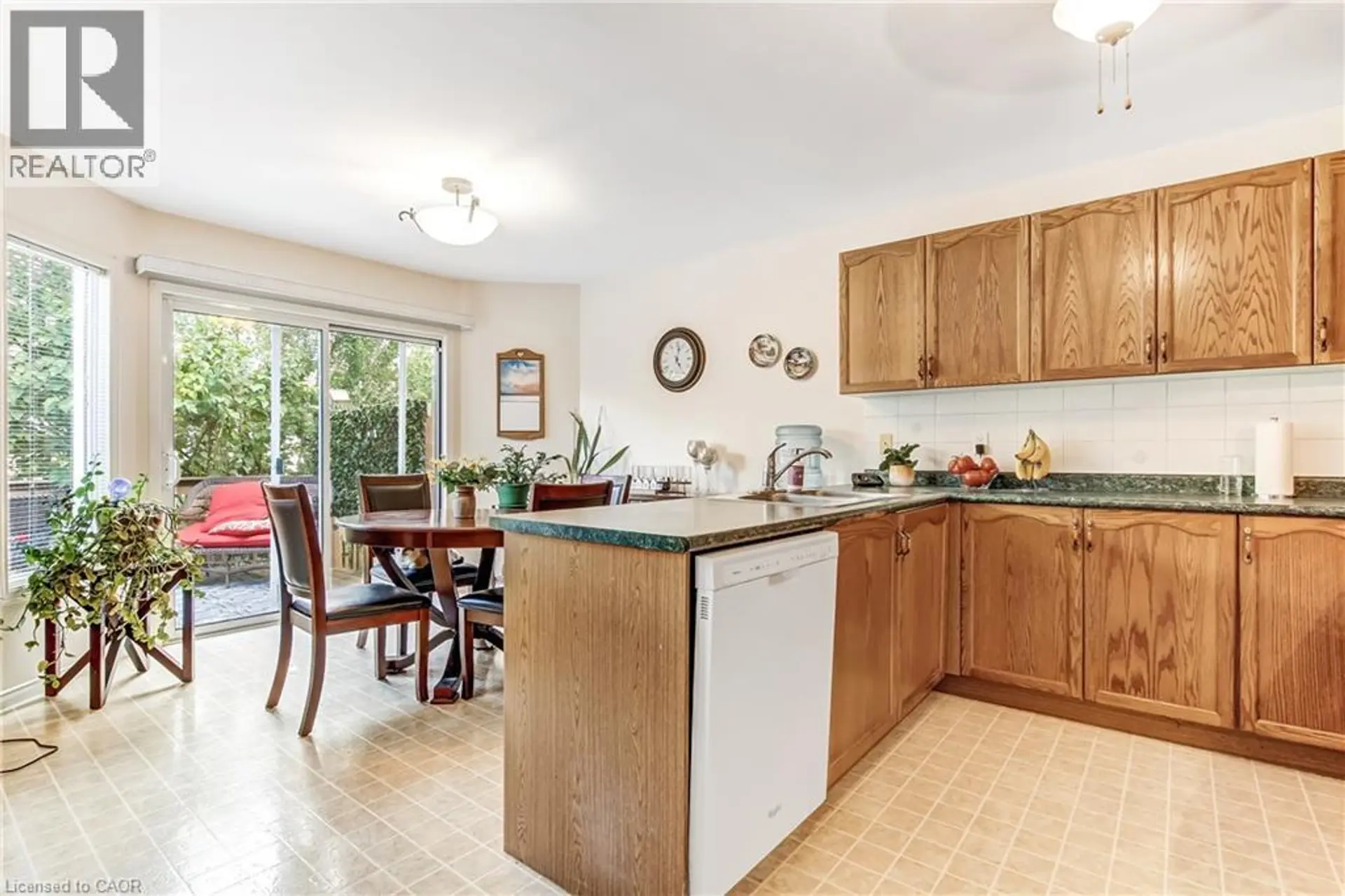 5 WALSINGHAM Drive - Image 13