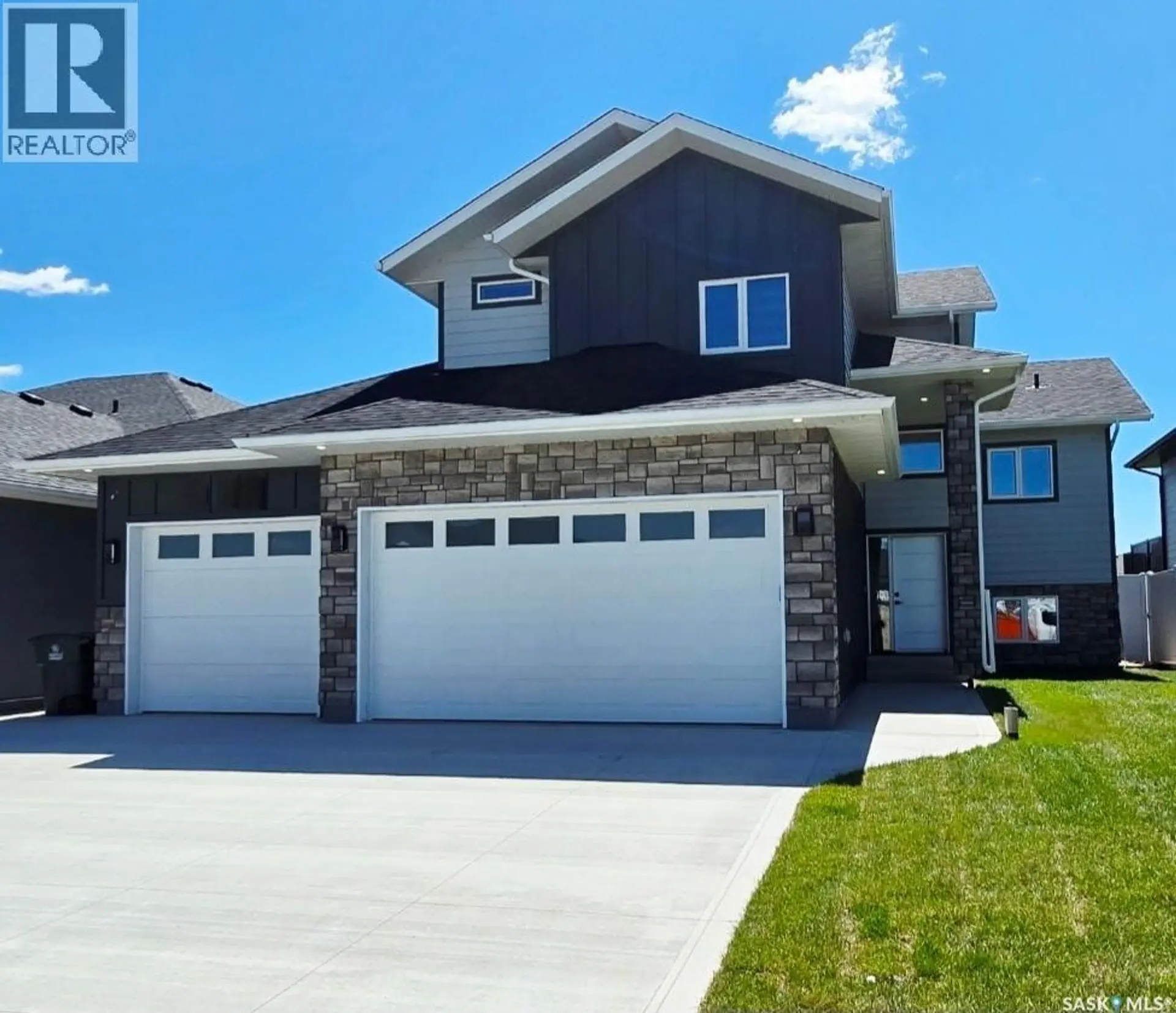 703 Sarazen DRIVE - Image 1
