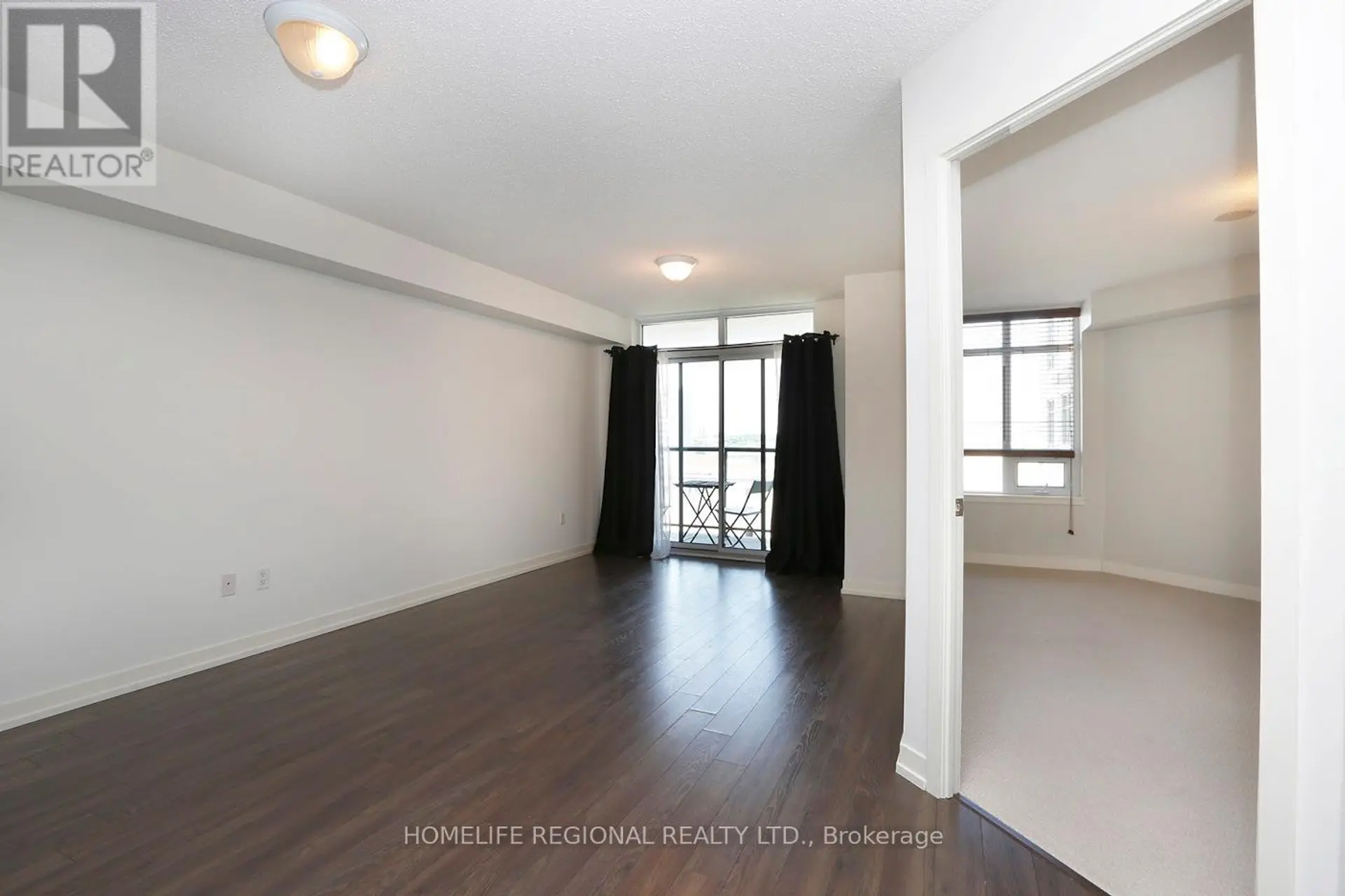 #1015 816 LANSDOWNE AVENUE - Image 8