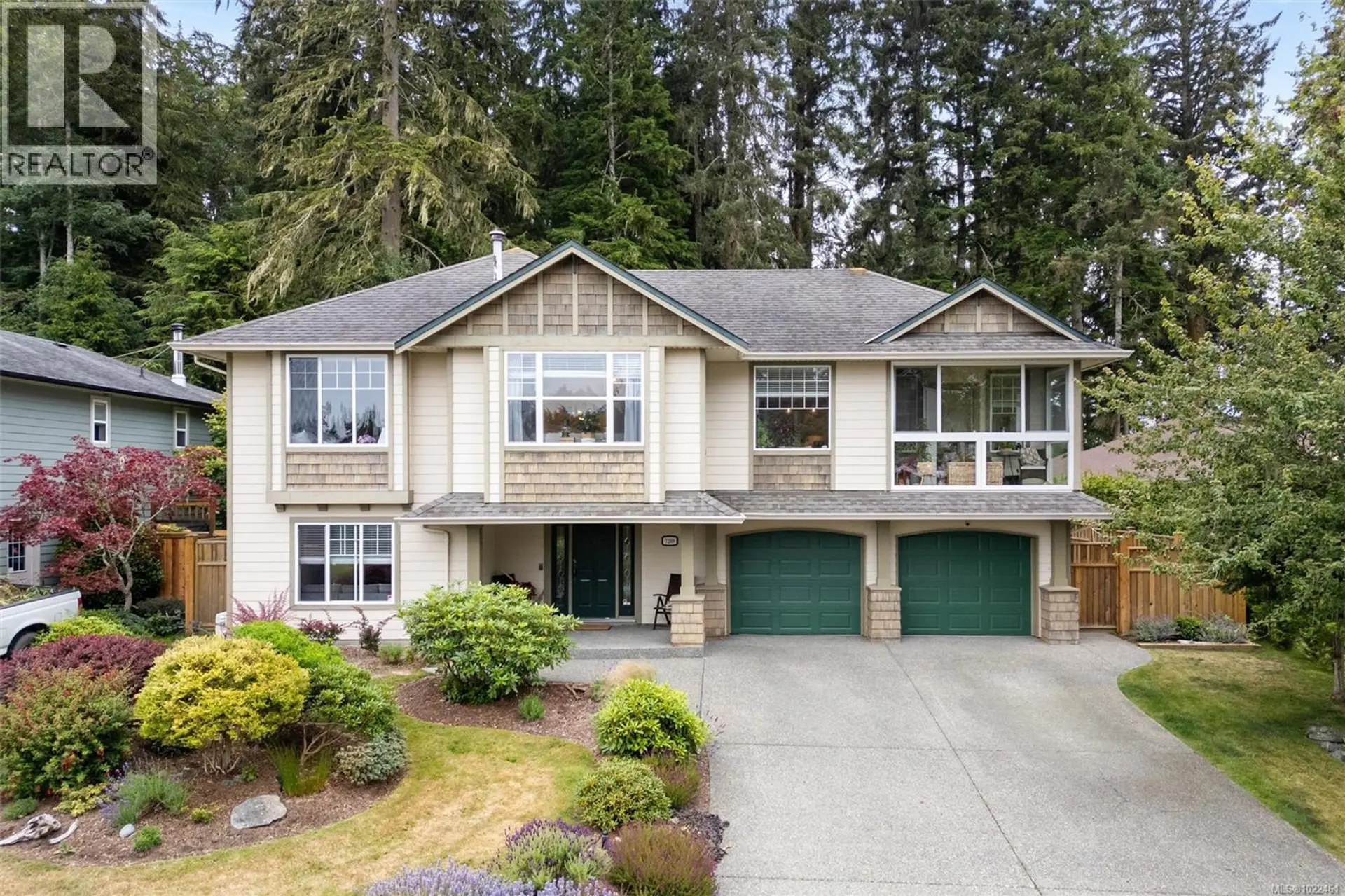 Property at 7209 Austins Pl, Sooke, BC