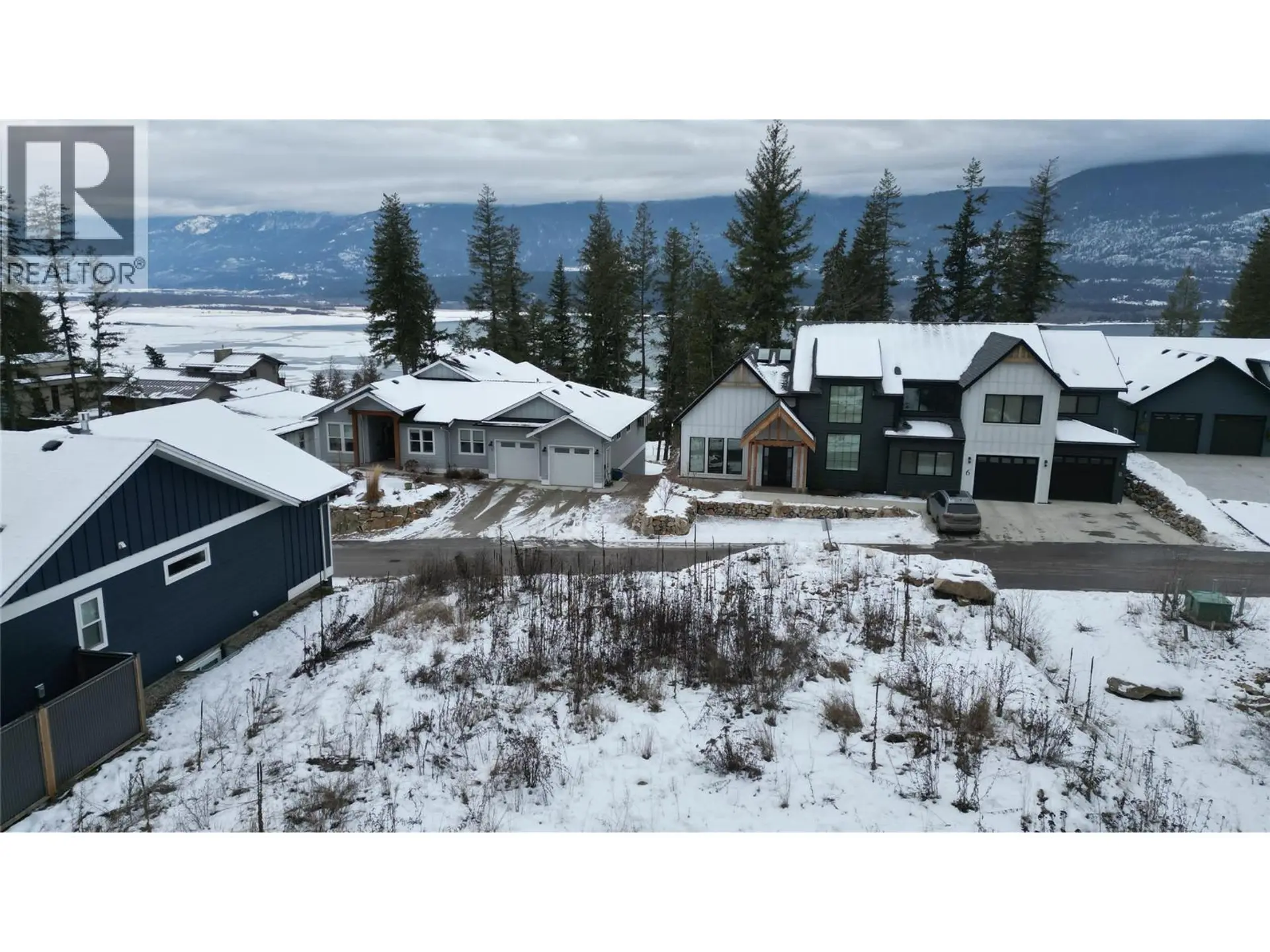 Property at #5 3820 20 STREET NE, Salmon Arm, BC