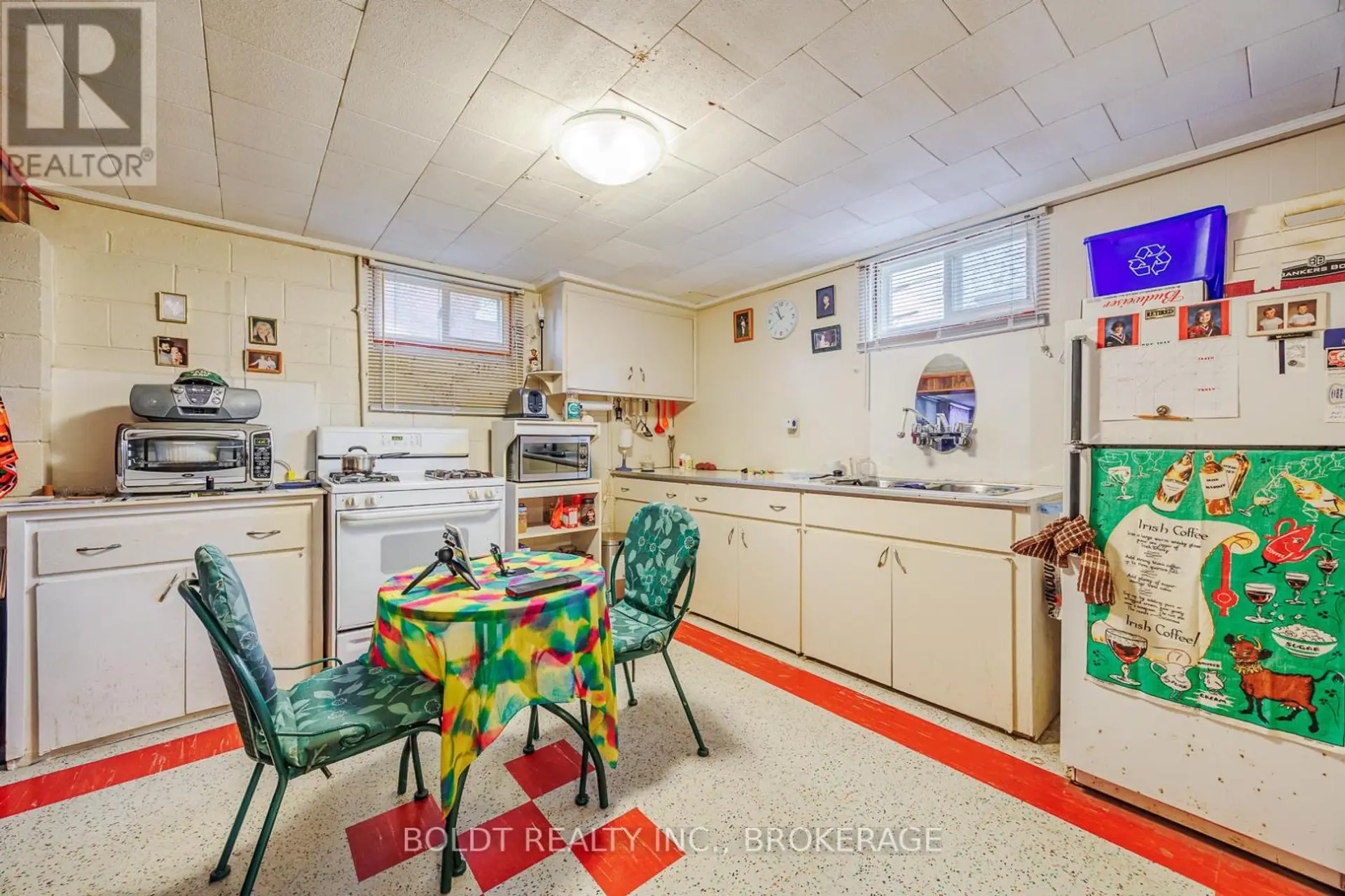 24 WINSLOW CRESCENT - Image 15