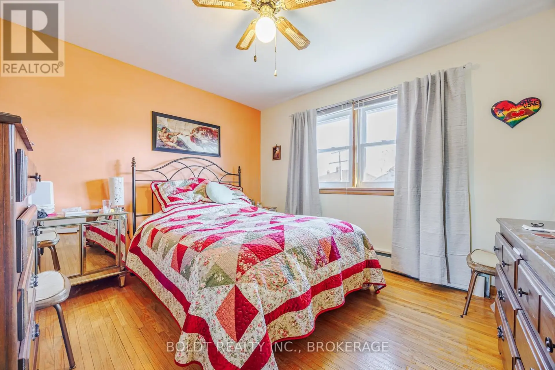24 WINSLOW CRESCENT - Image 9