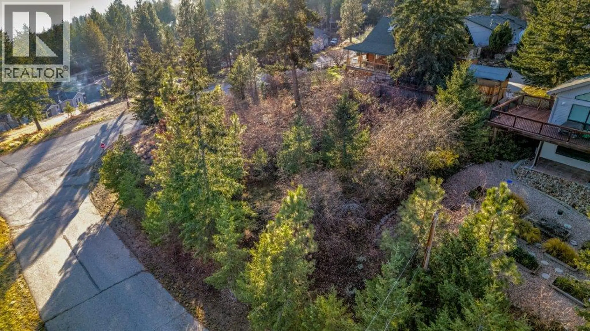 Property at 667 MOUNTAIN DRIVE, Vernon, BC