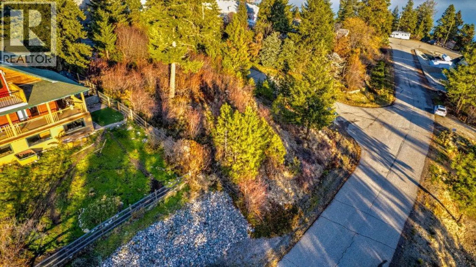 Property at 667 MOUNTAIN DRIVE, Vernon, BC