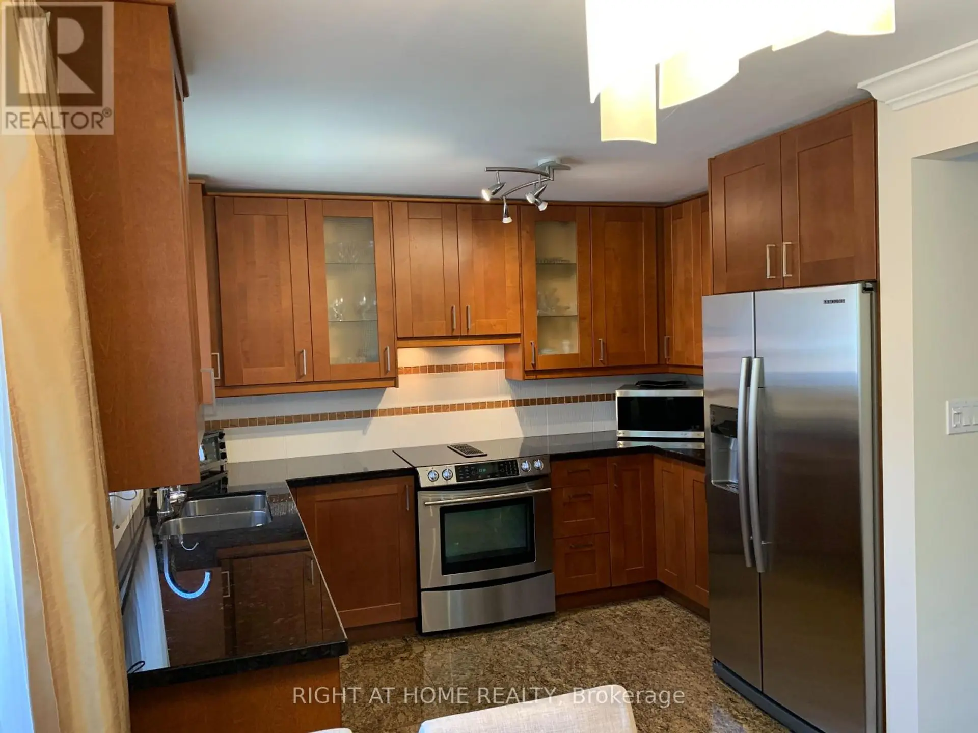 66 DEWLANE DRIVE - Image 6