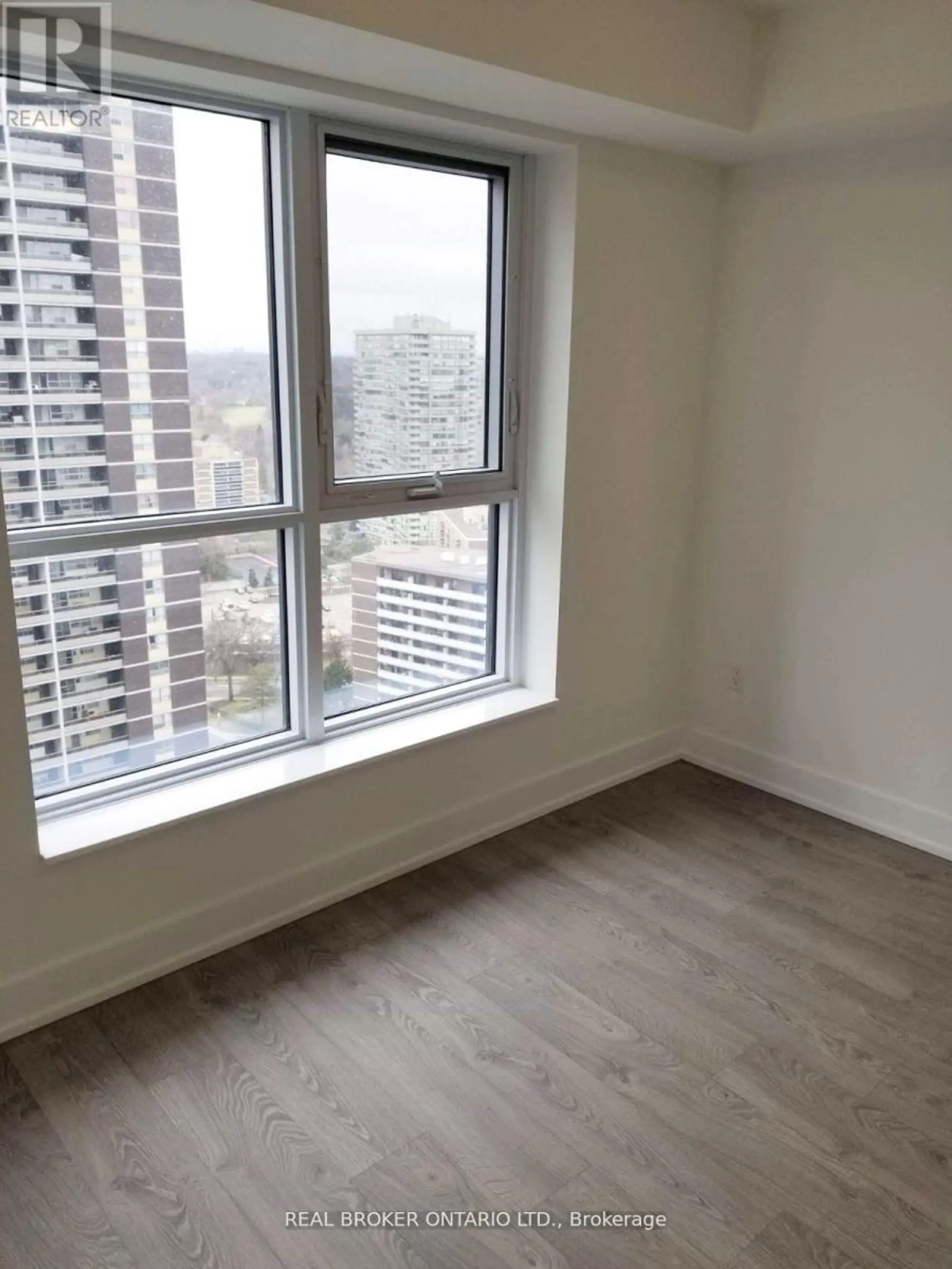 #2302 7 MABELLE AVENUE - Image 10