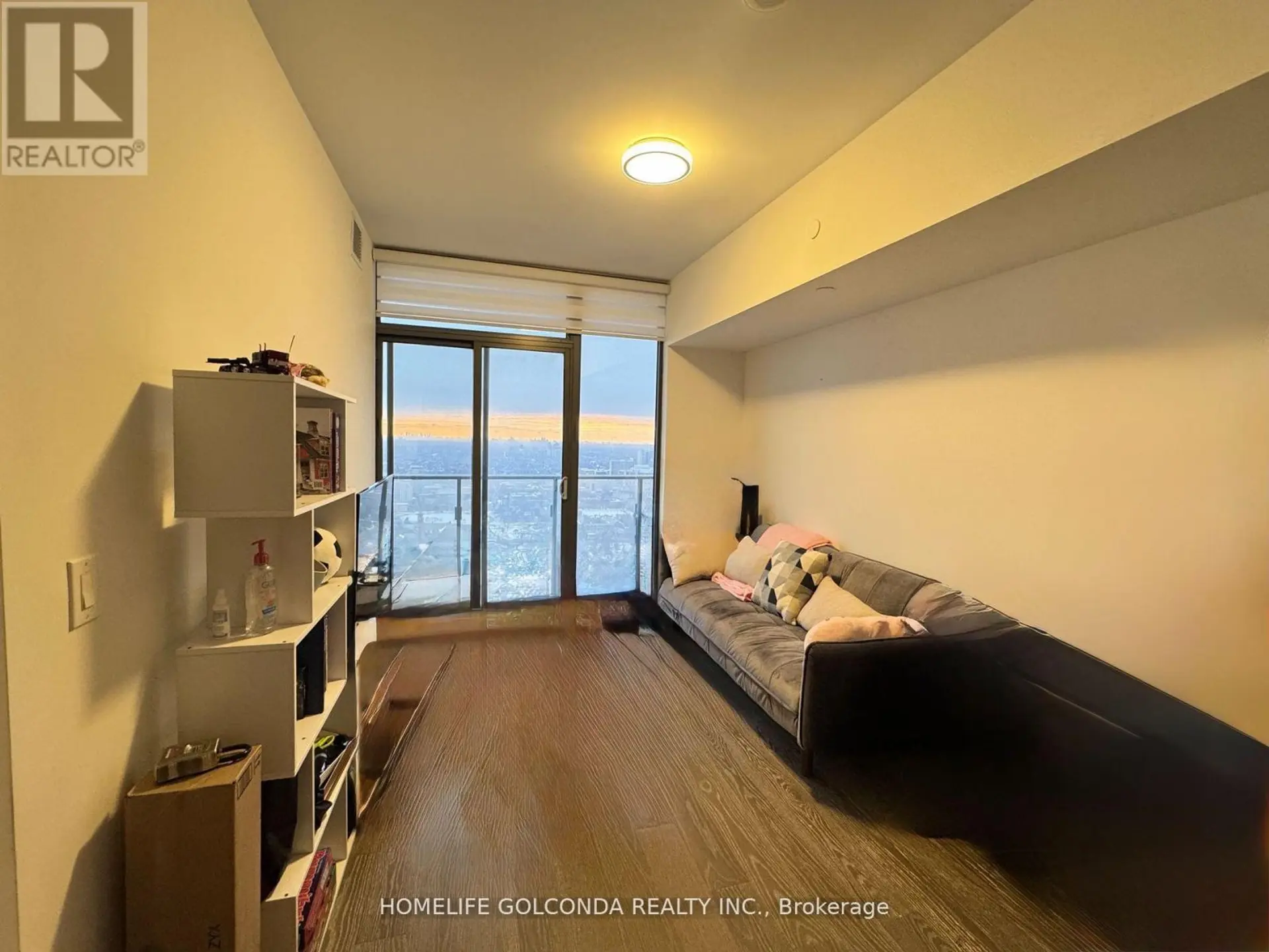 #4006 11 WELLESLEY STREET W - Image 8