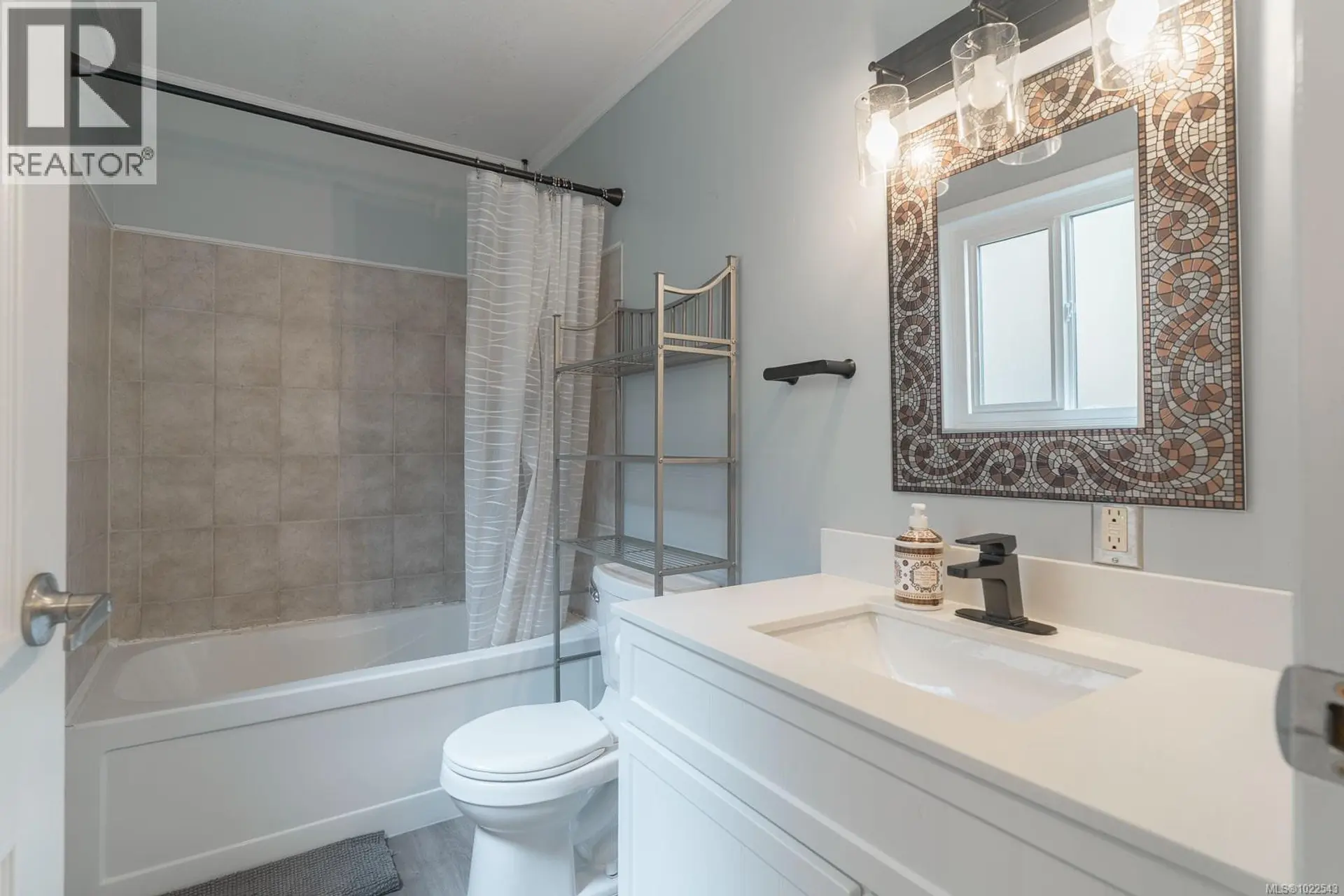 Property at #10 855 HOWARD AVE, Nanaimo, BC