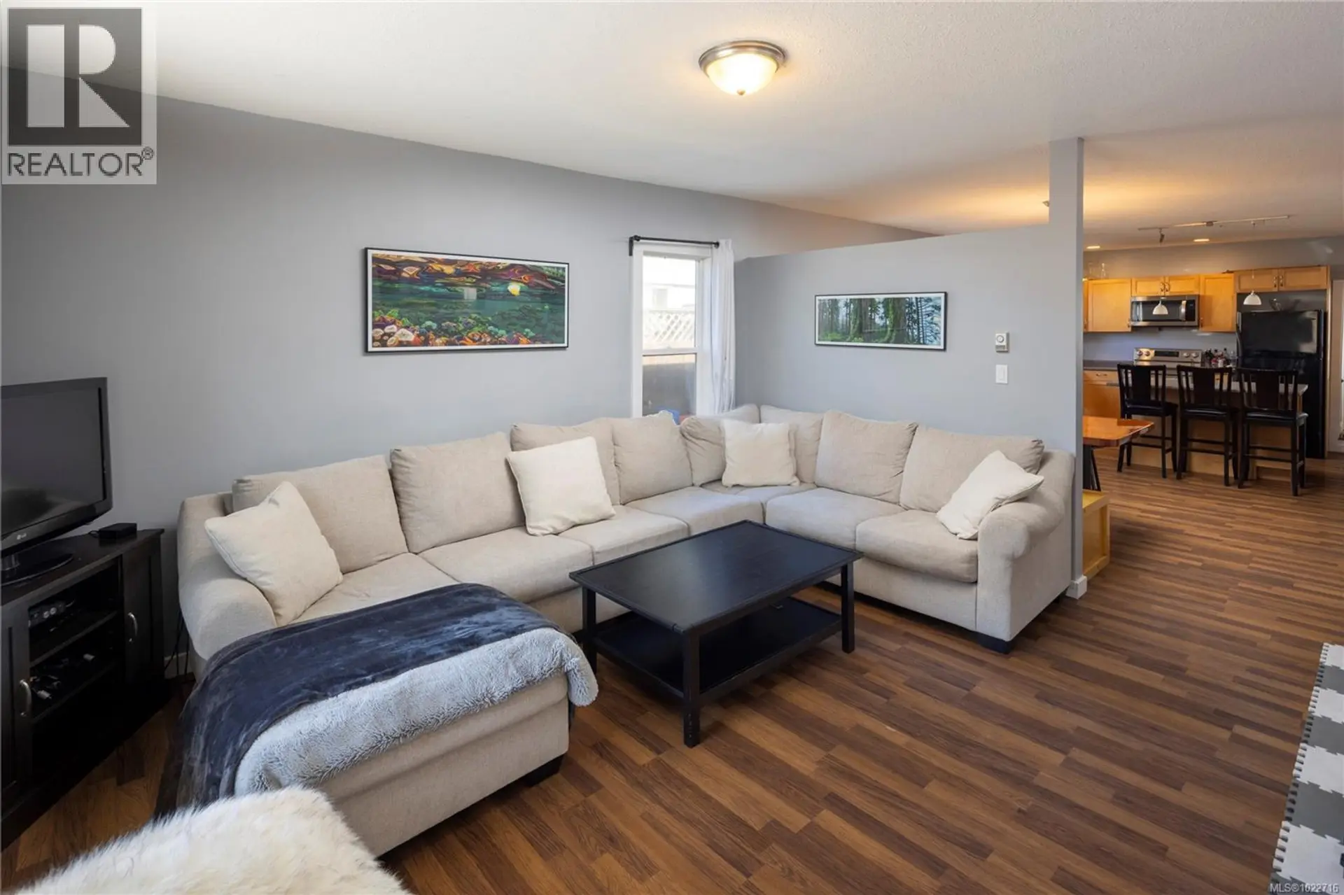 Property at 948 MASON ST, Victoria, BC