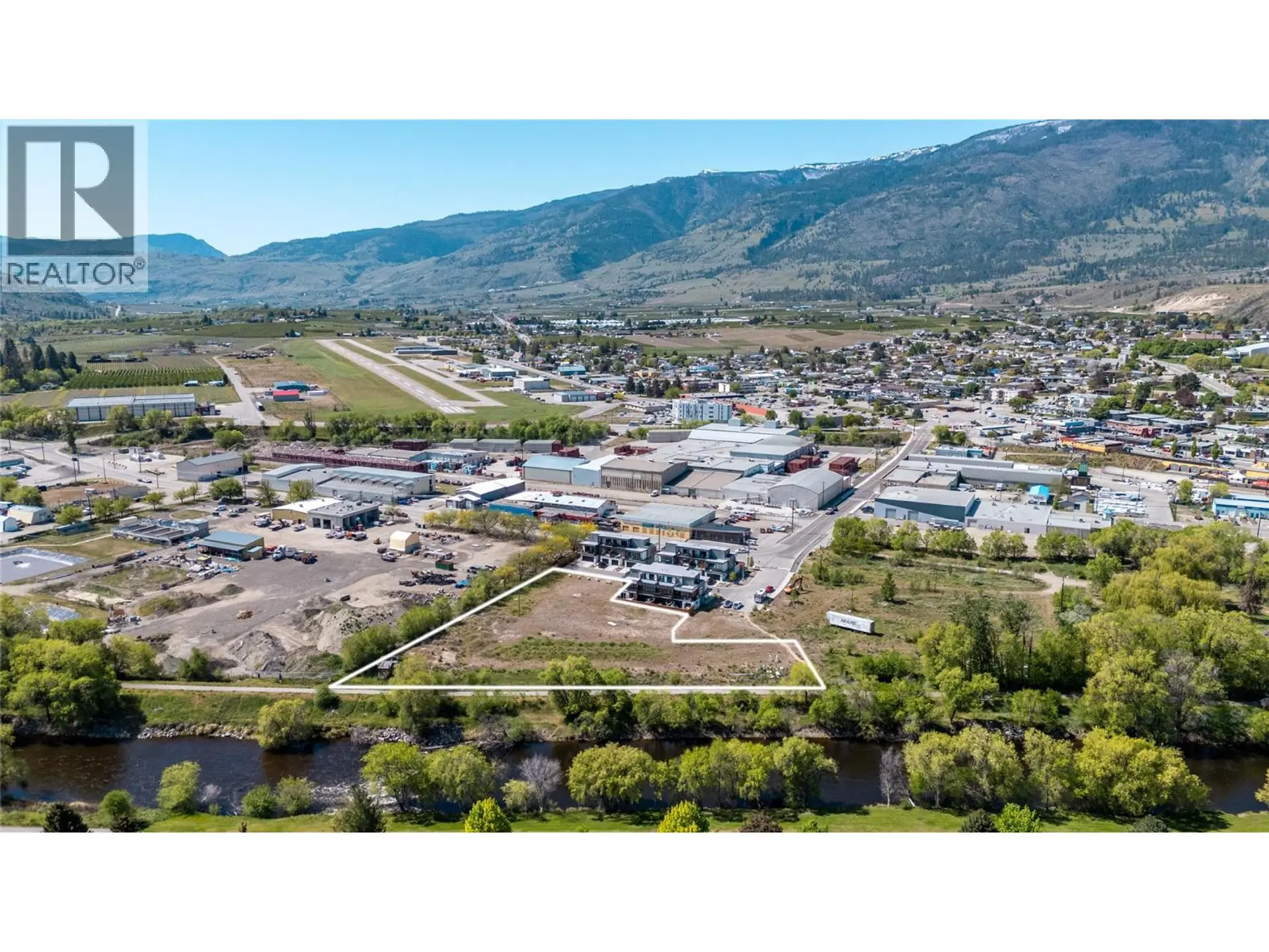 Property at 5995 SAWMILL ROAD, Oliver, BC