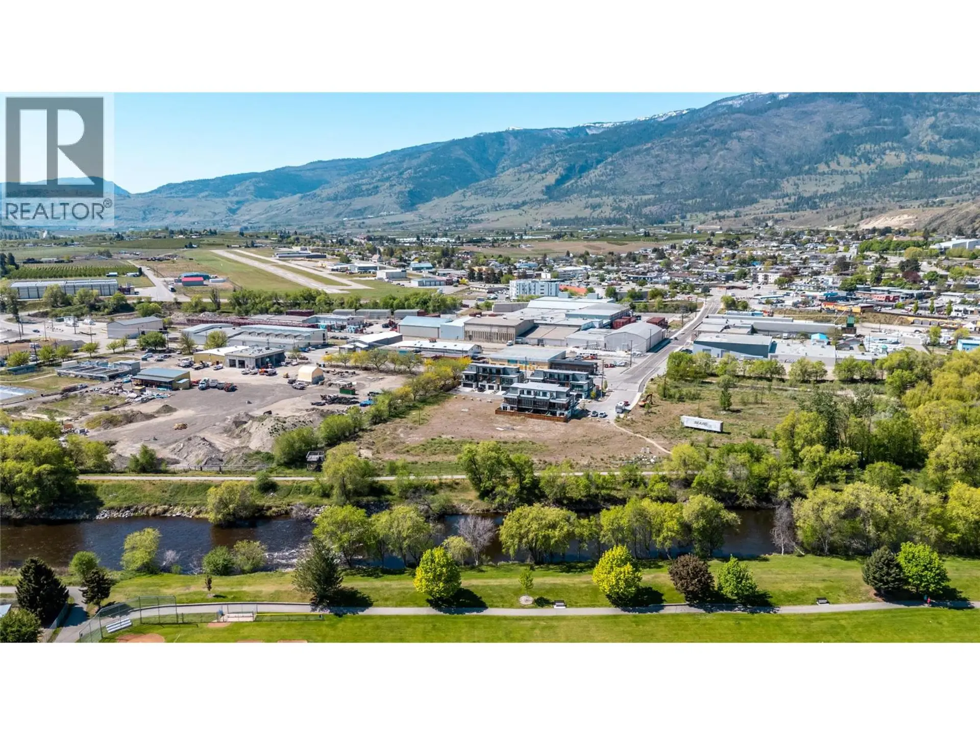 Property at 5995 SAWMILL ROAD, Oliver, BC