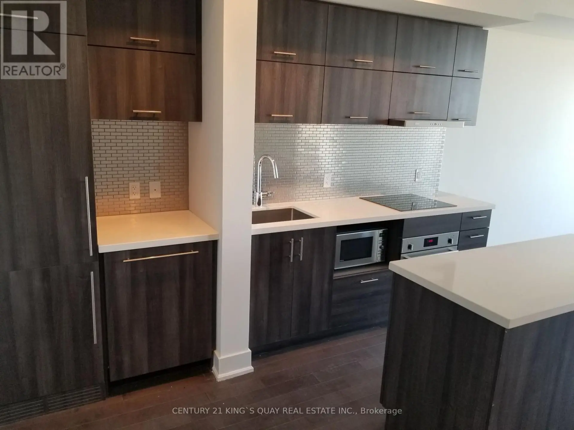 #1113 8081 BIRCHMOUNT ROAD - Image 5