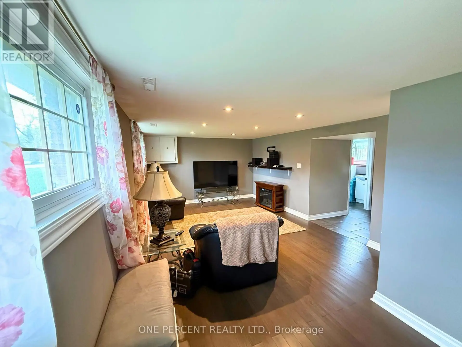 978 FERNDALE AVENUE - Image 15