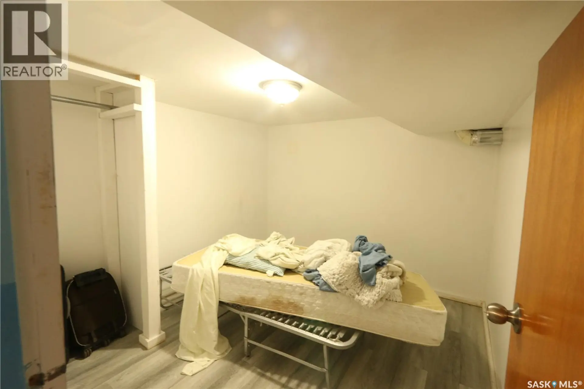 1115 ROBINSON STREET - Image 11