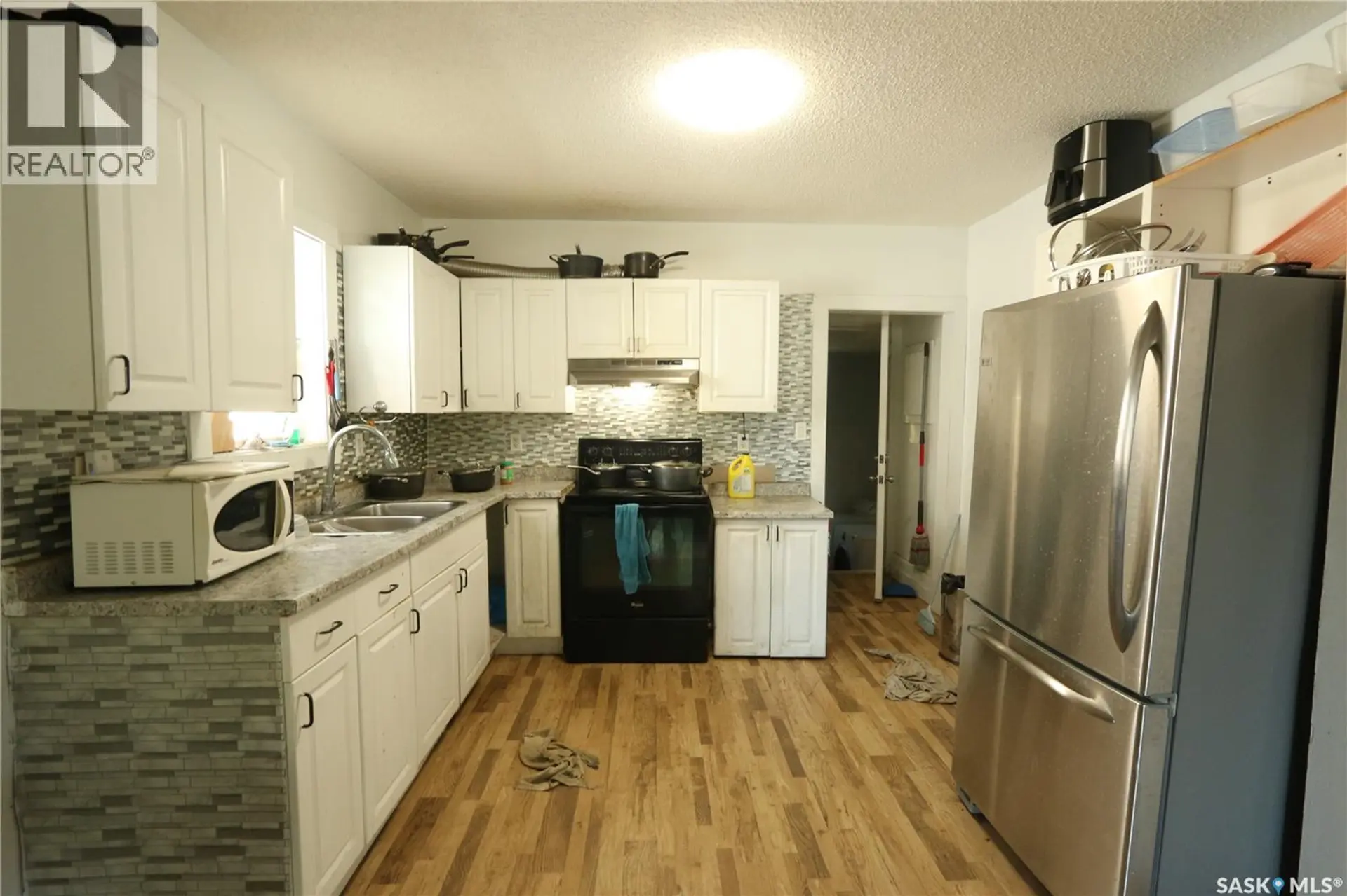 1115 ROBINSON STREET - Image 14