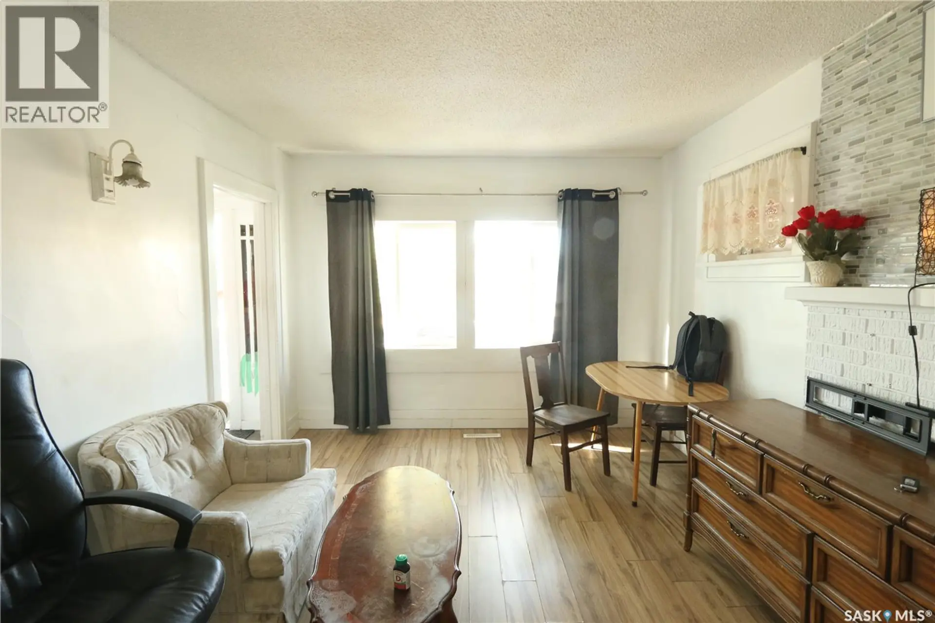 1115 ROBINSON STREET - Image 17