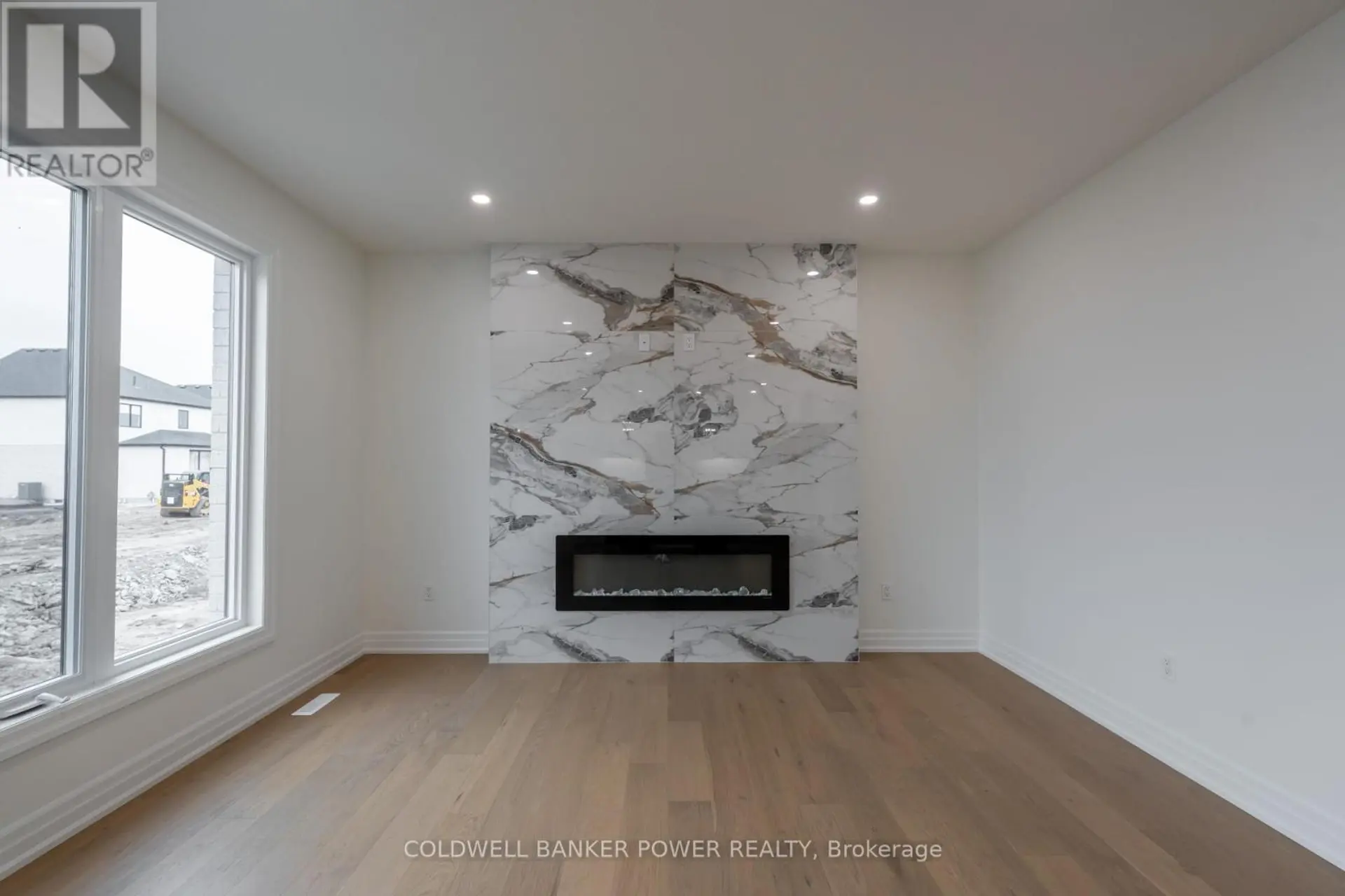 3135 GILLESPIE TRAIL - Image 5