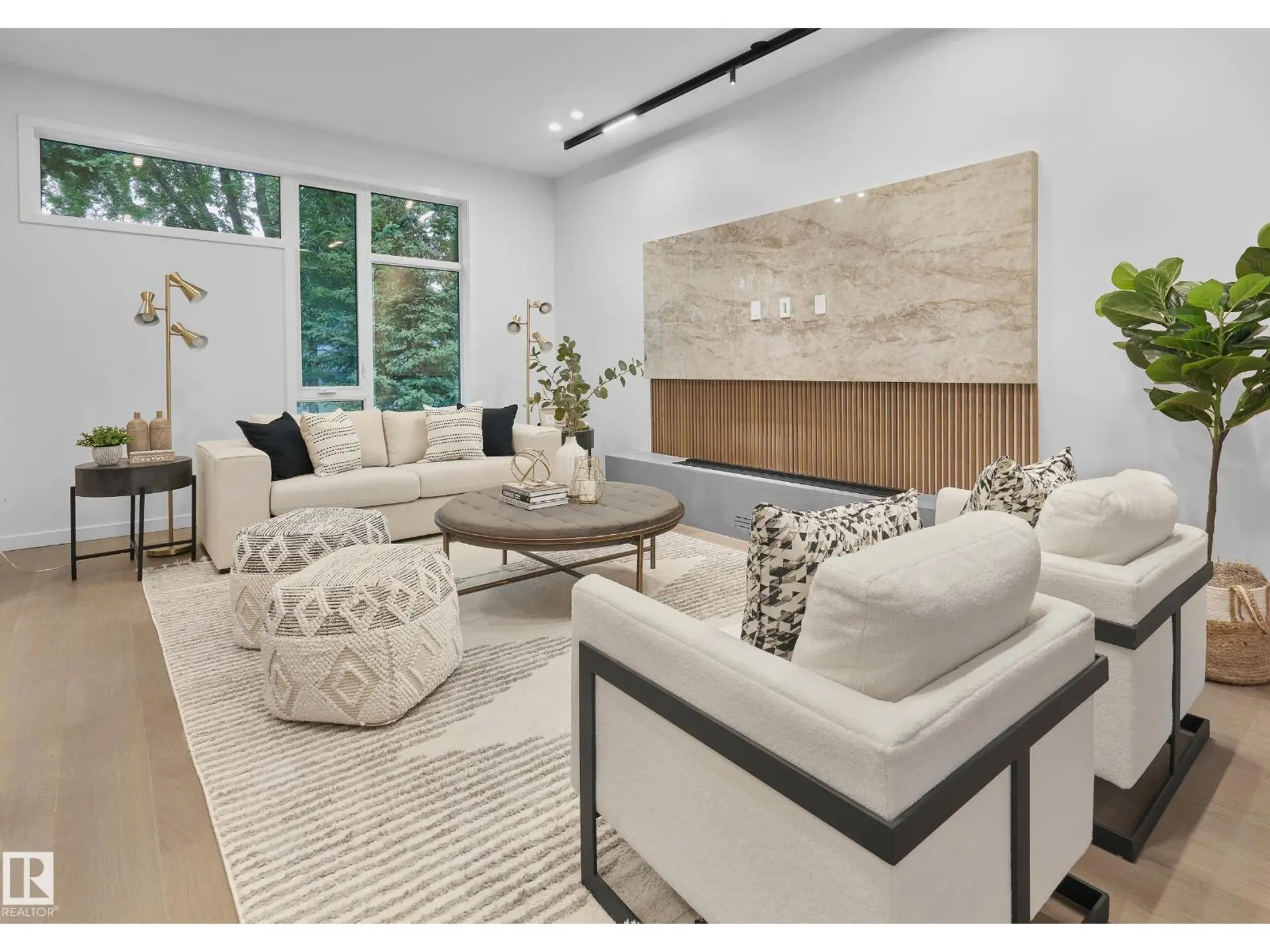 8318 120 ST NW - Image 5