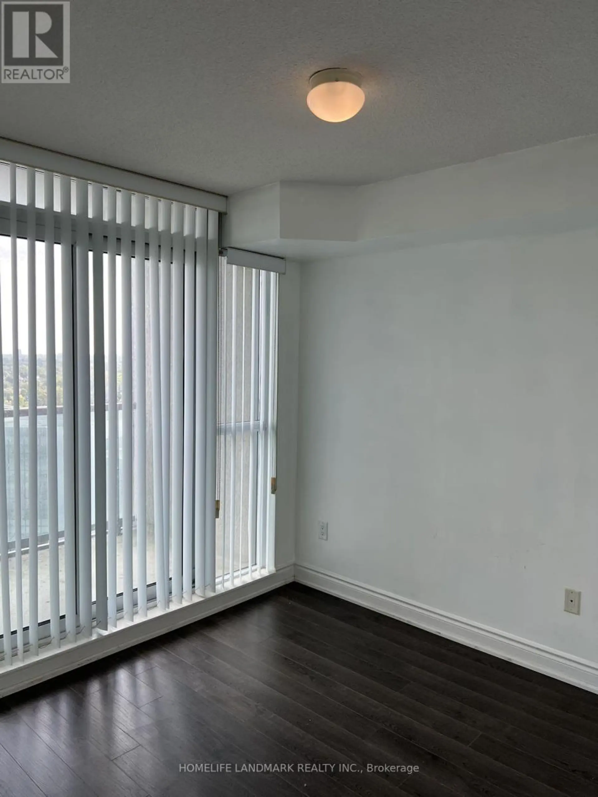 #1209 60 BRIAN HARRISON WAY - Image 7