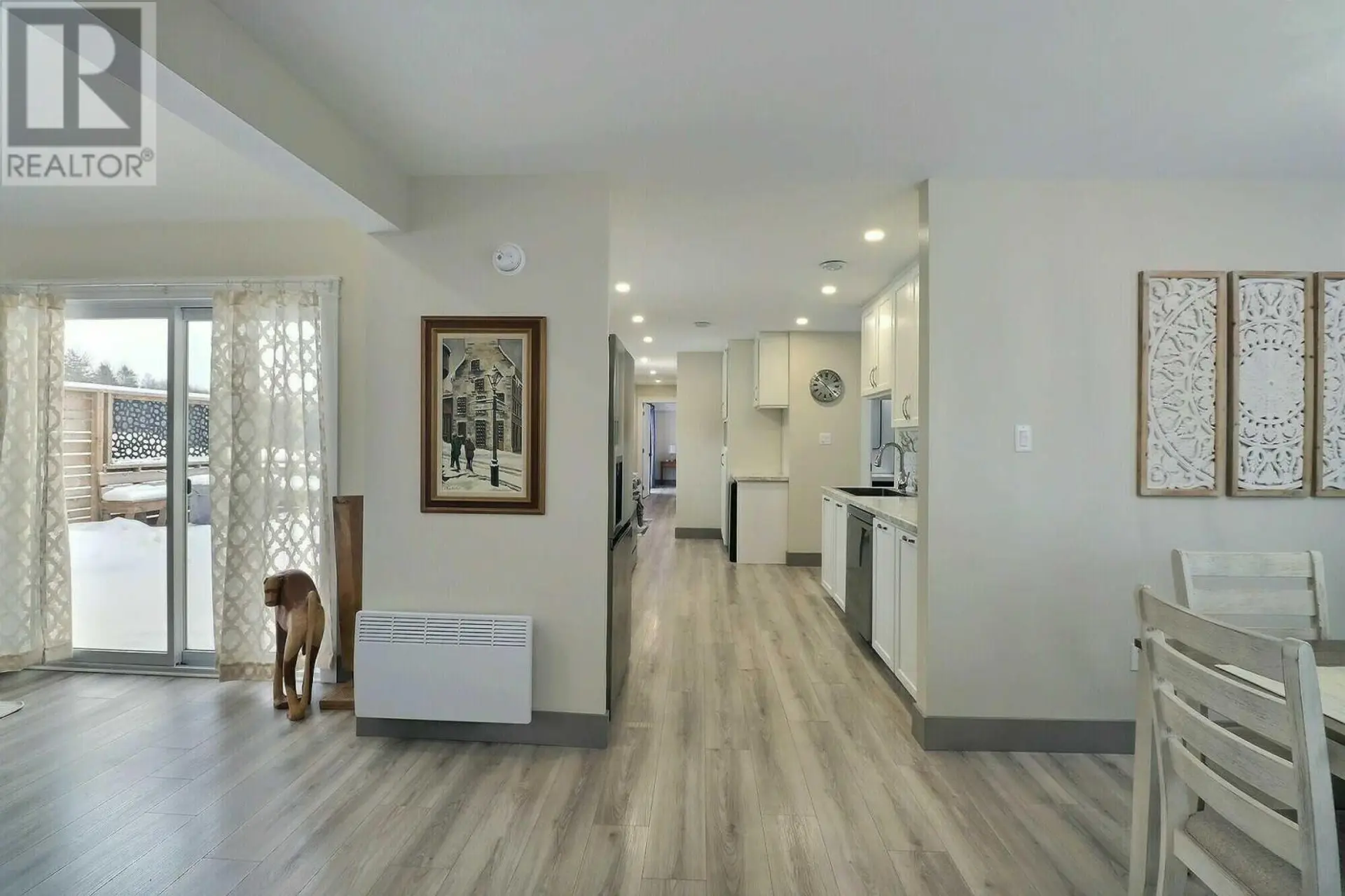 2 Argyle Street - Image 4