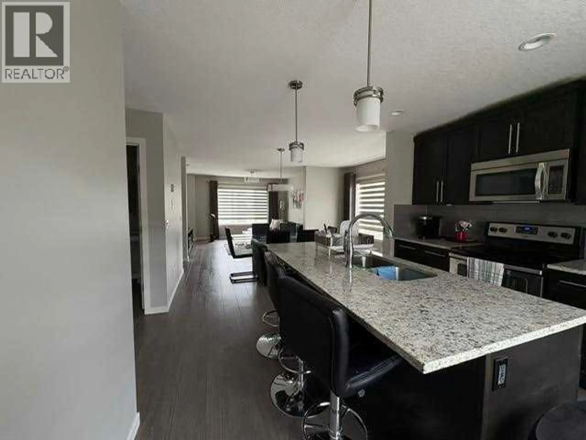 202 EVANSRIDGE PARK NW - Image 6