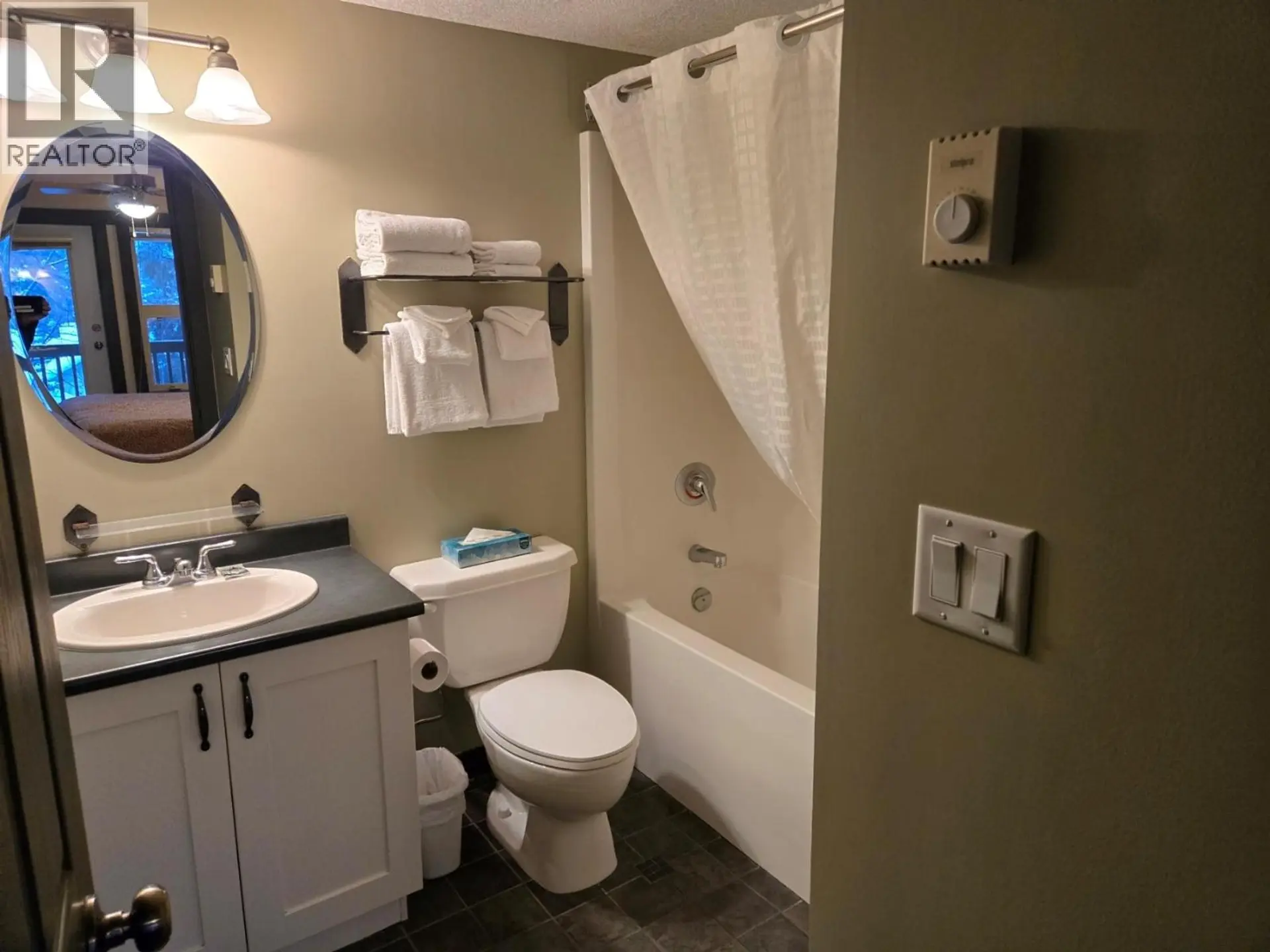 Property at #406 2070 SUMMIT DRIVE, Panorama, BC